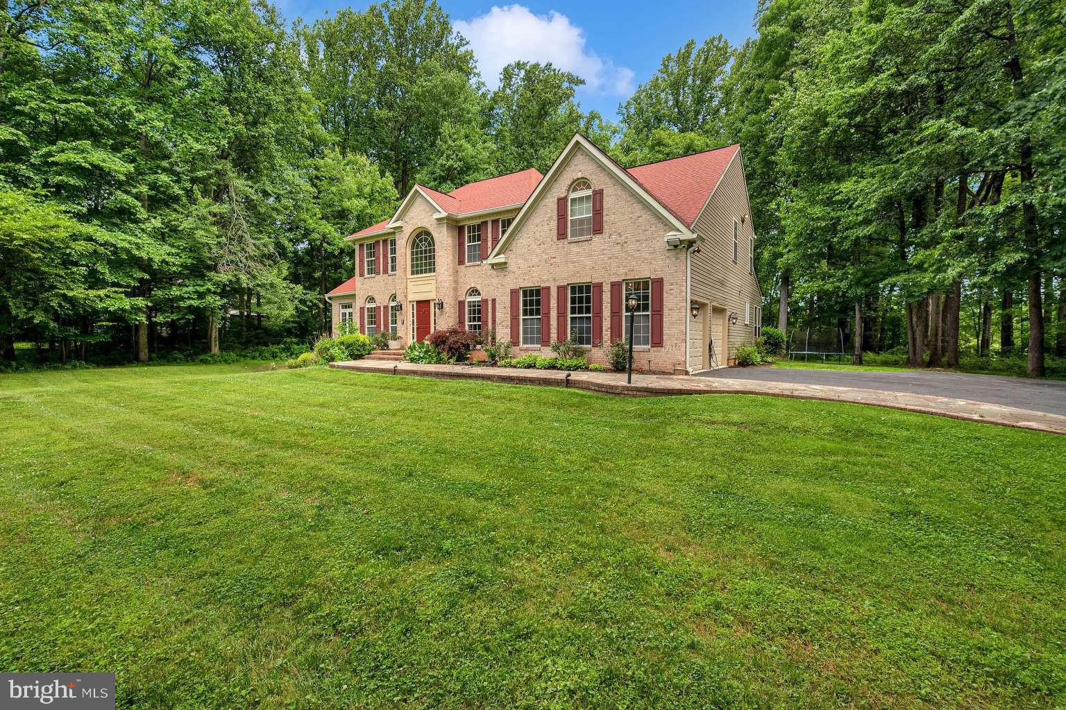 CYPRESS RUN - Residential