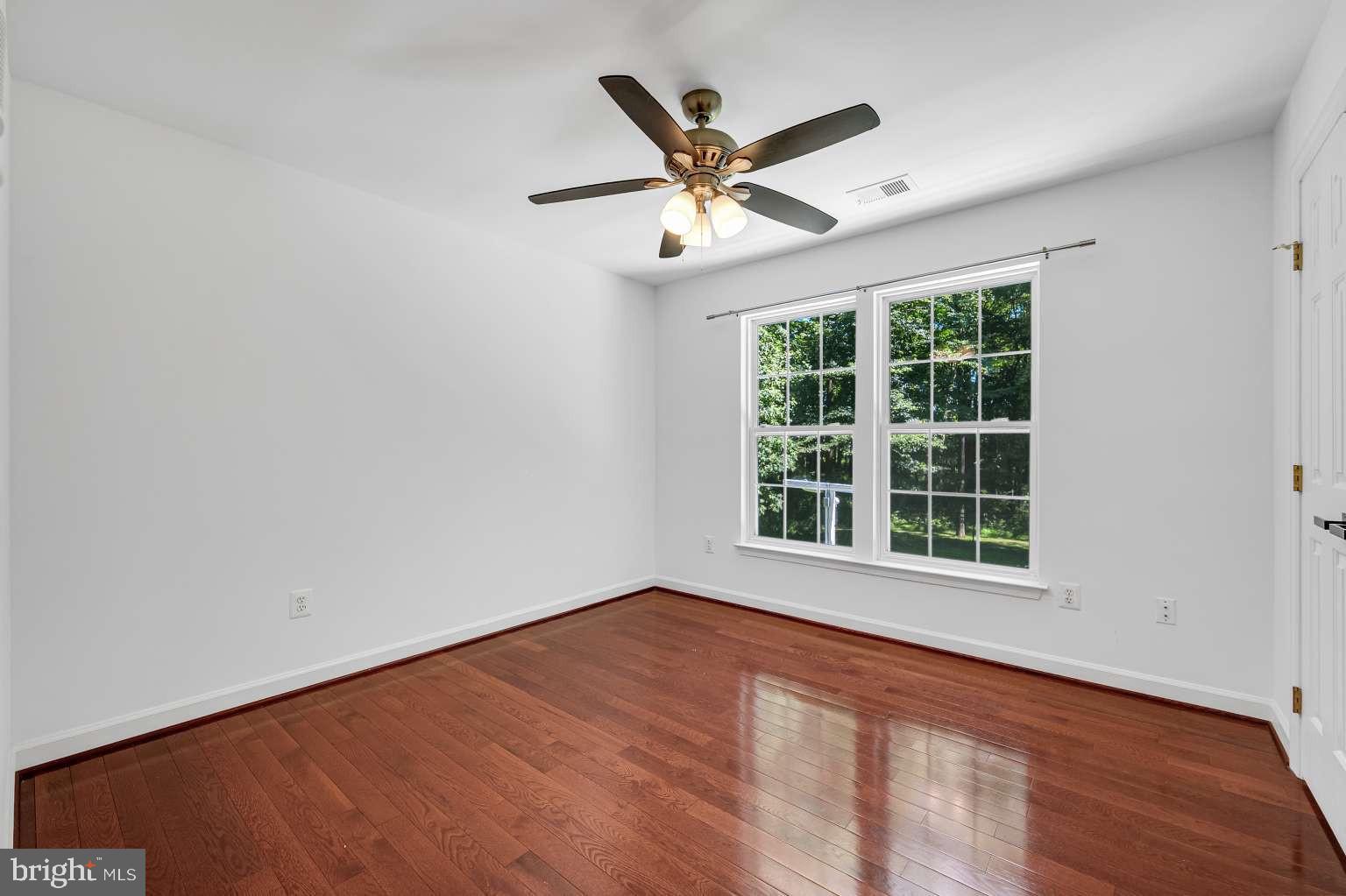 CYPRESS RUN - Residential