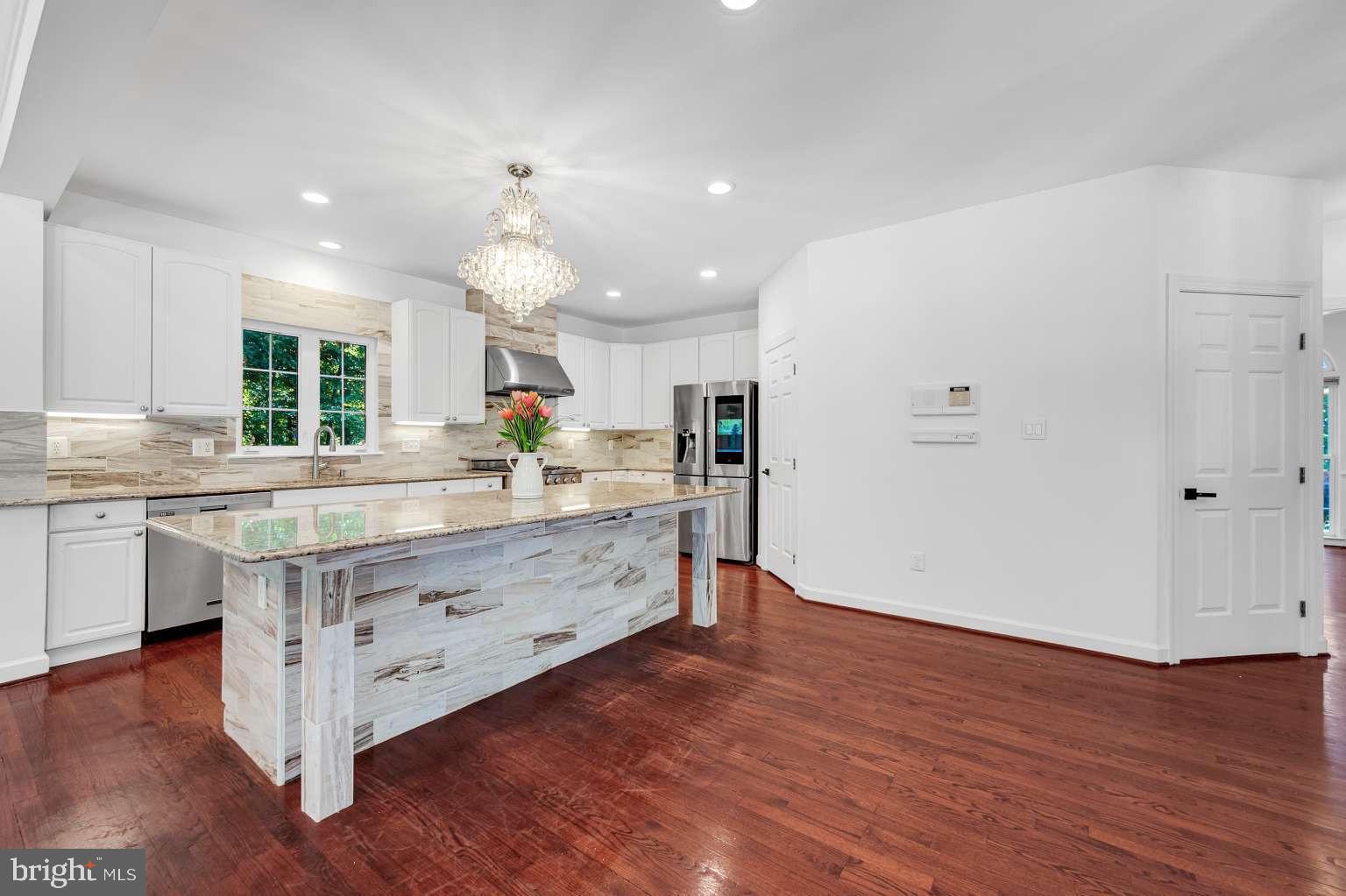 CYPRESS RUN - Residential