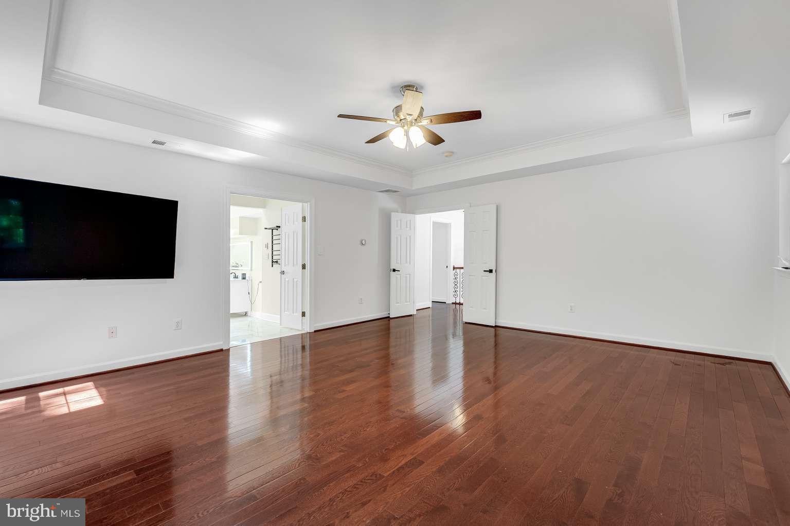 CYPRESS RUN - Residential