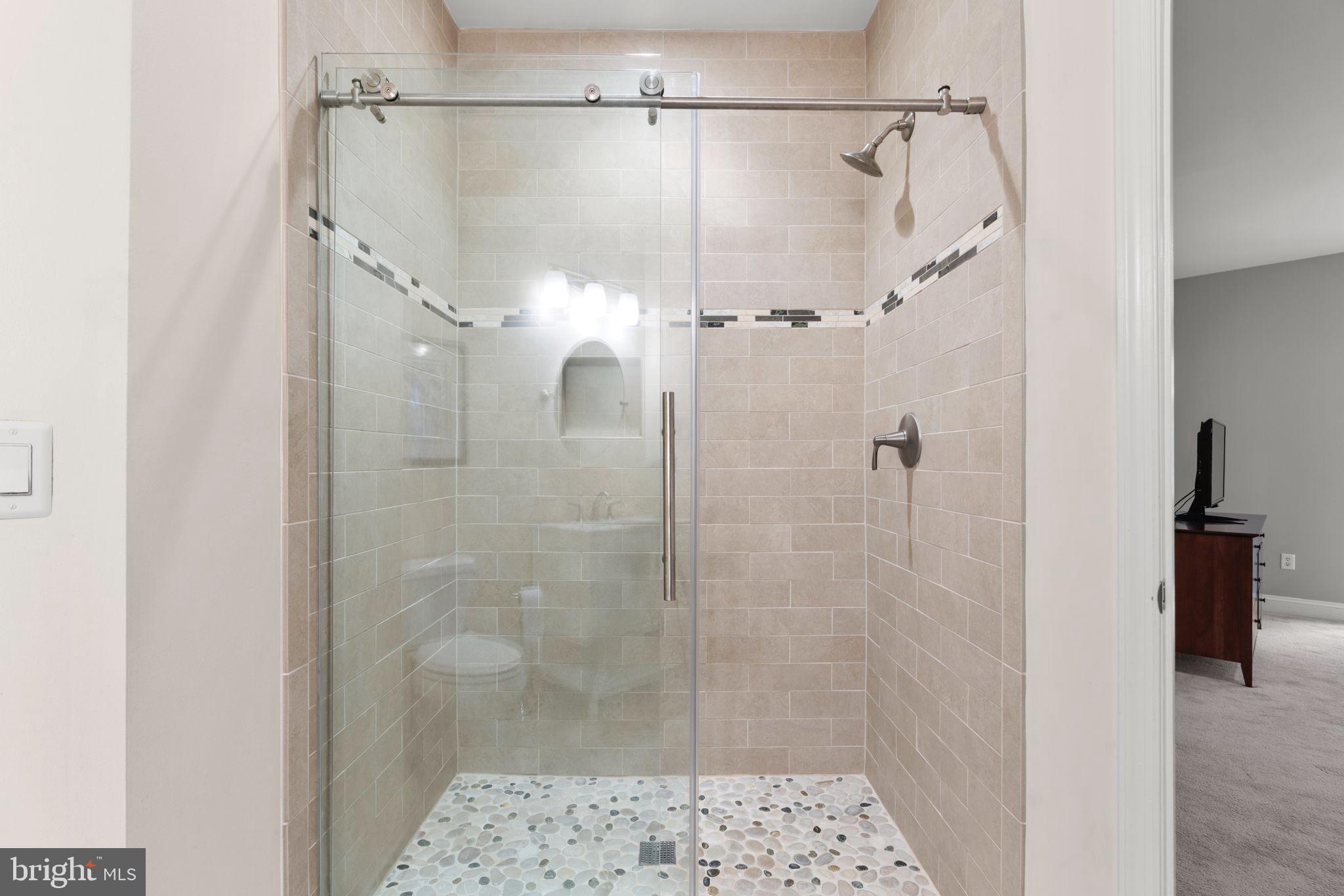 HAWKSFIELD ESTATES - Residential