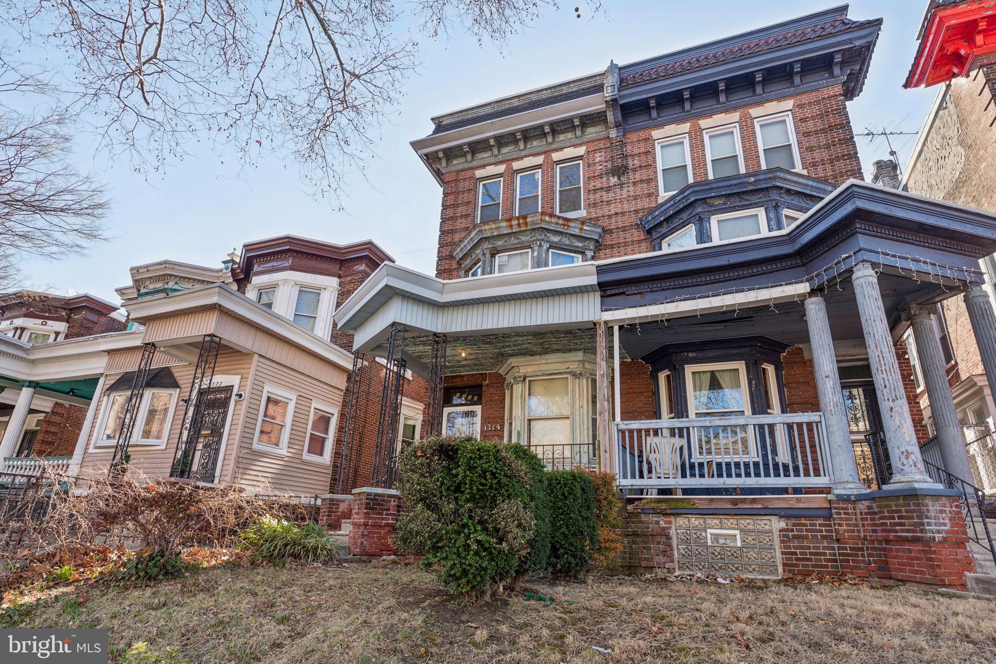 LOGAN - Residential