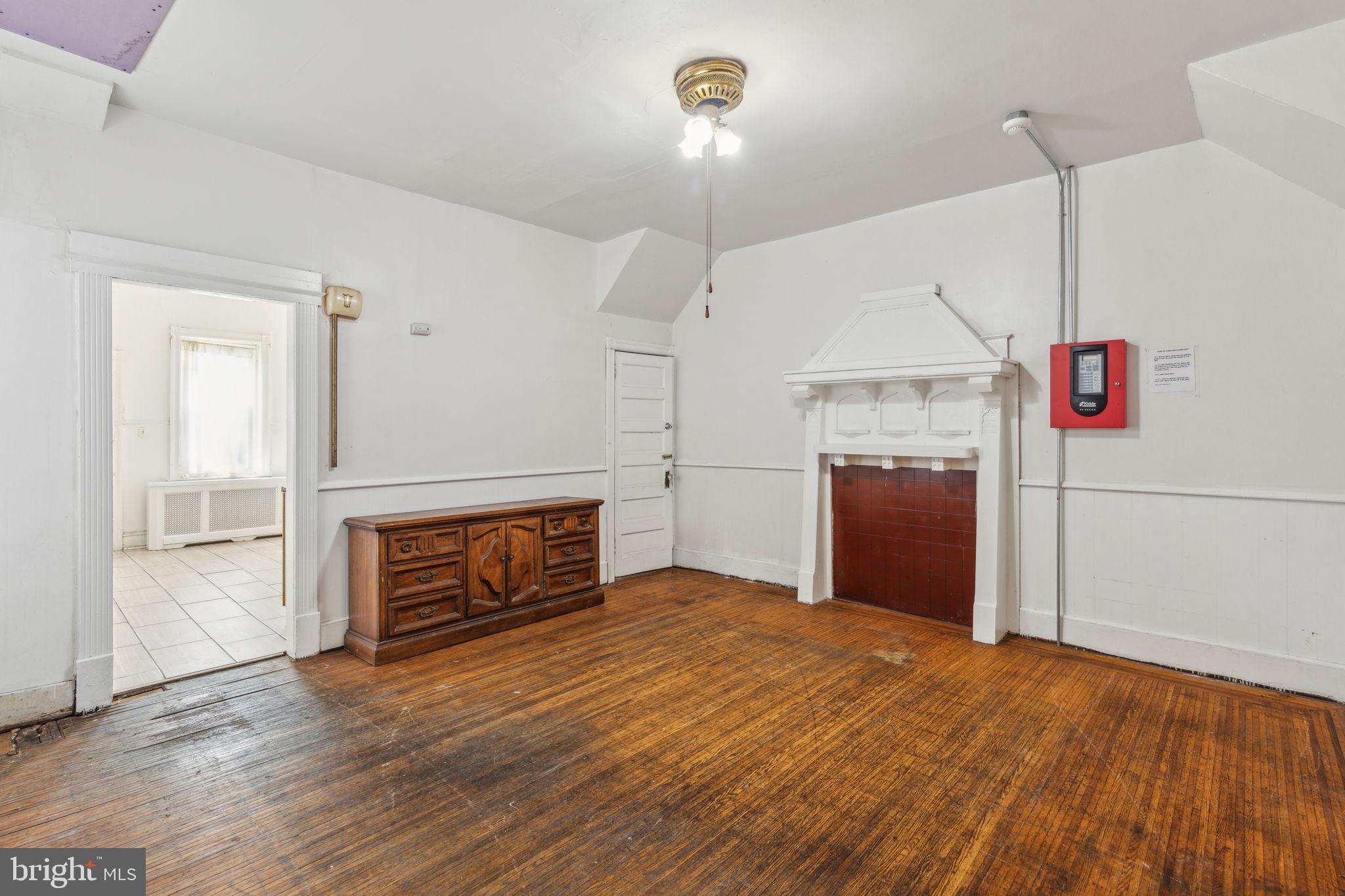 LOGAN - Residential