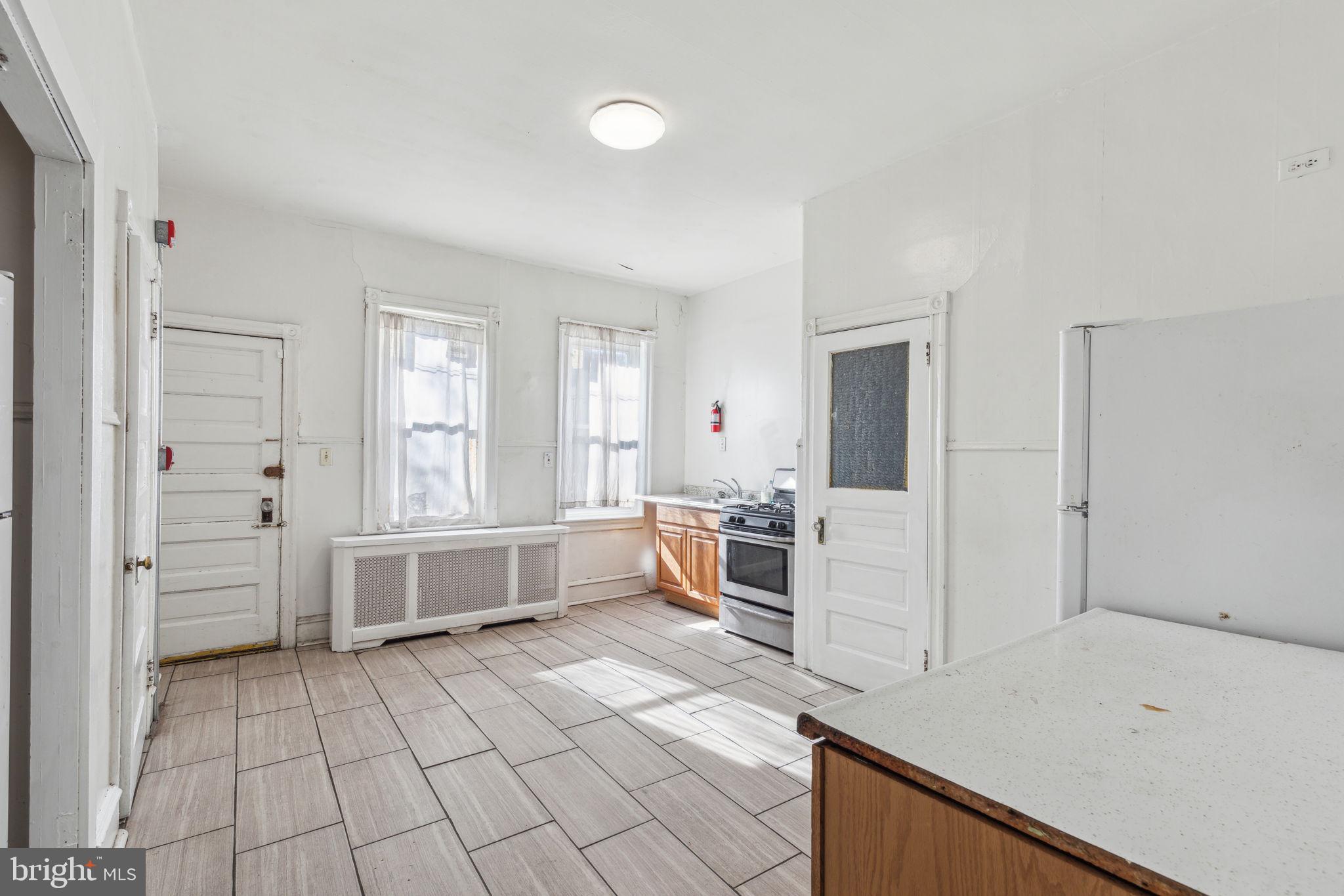 LOGAN - Residential
