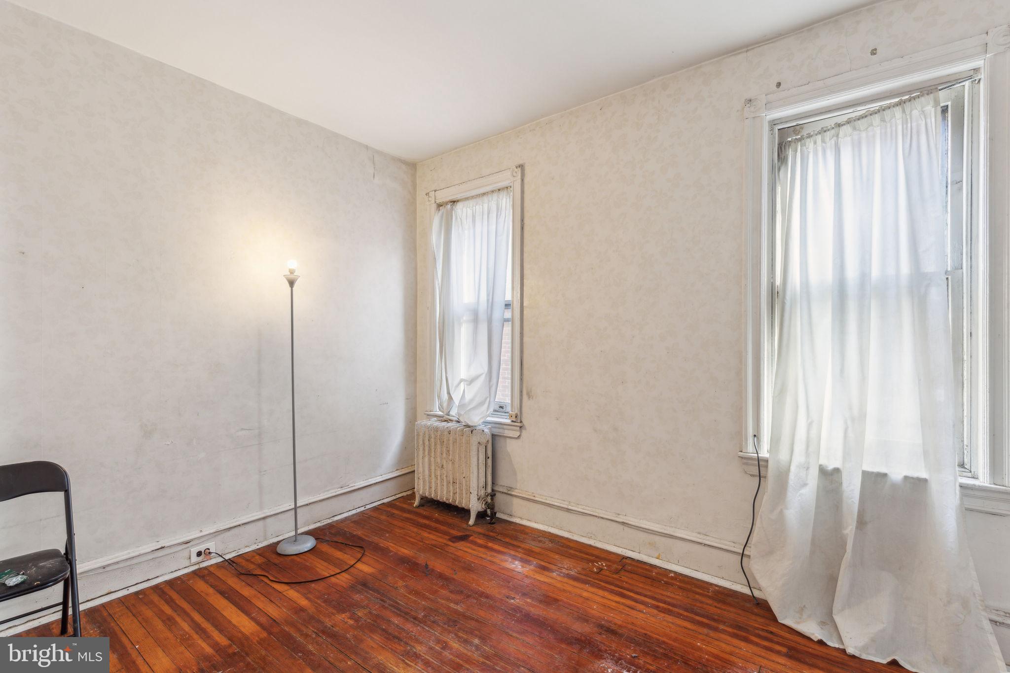 LOGAN - Residential