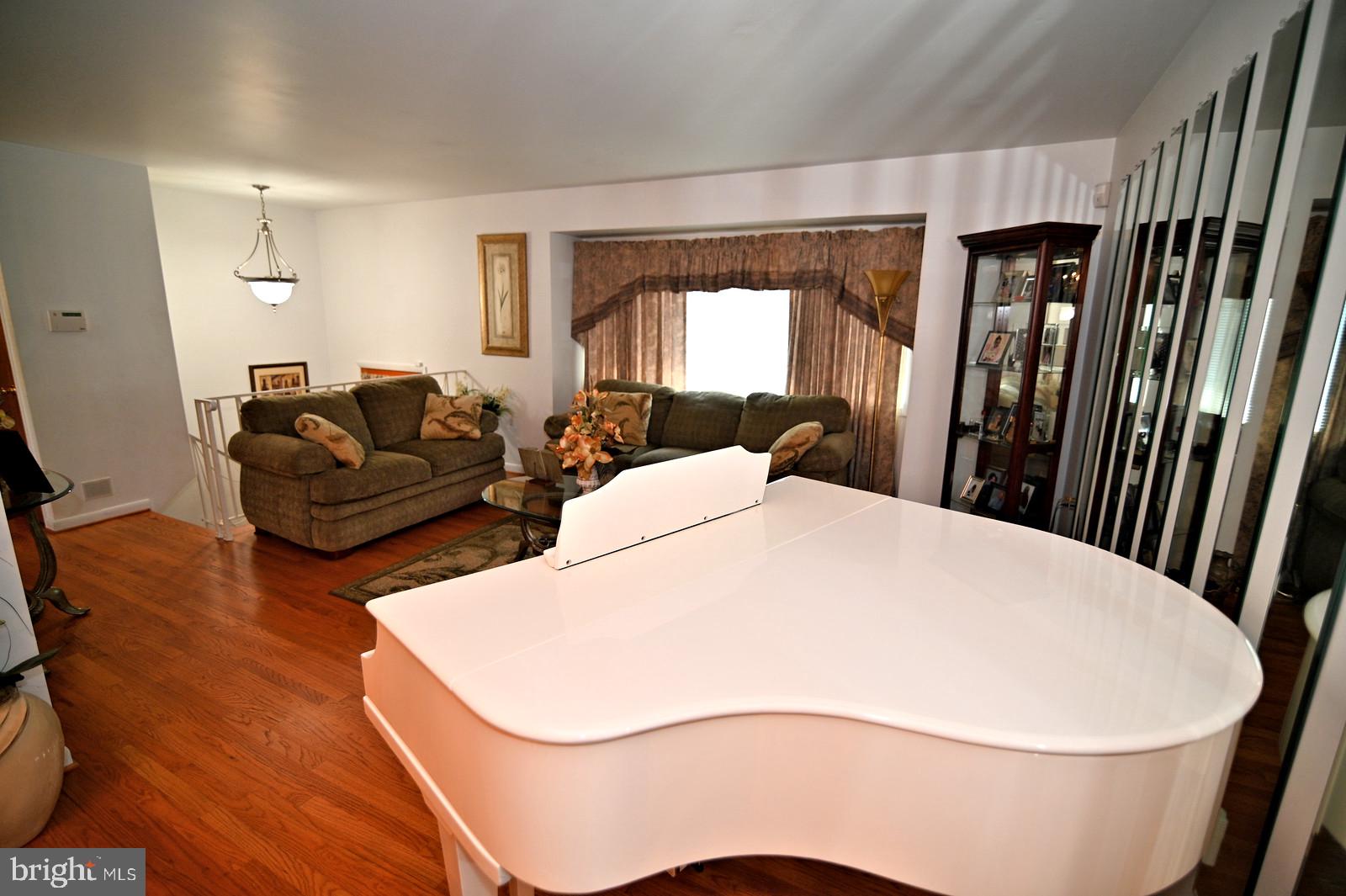 BIRCHWOOD CITY - Residential