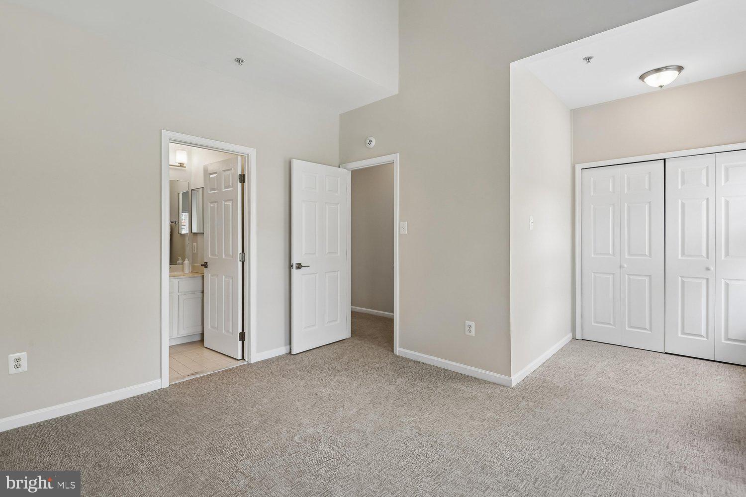 KING FARM - Residential