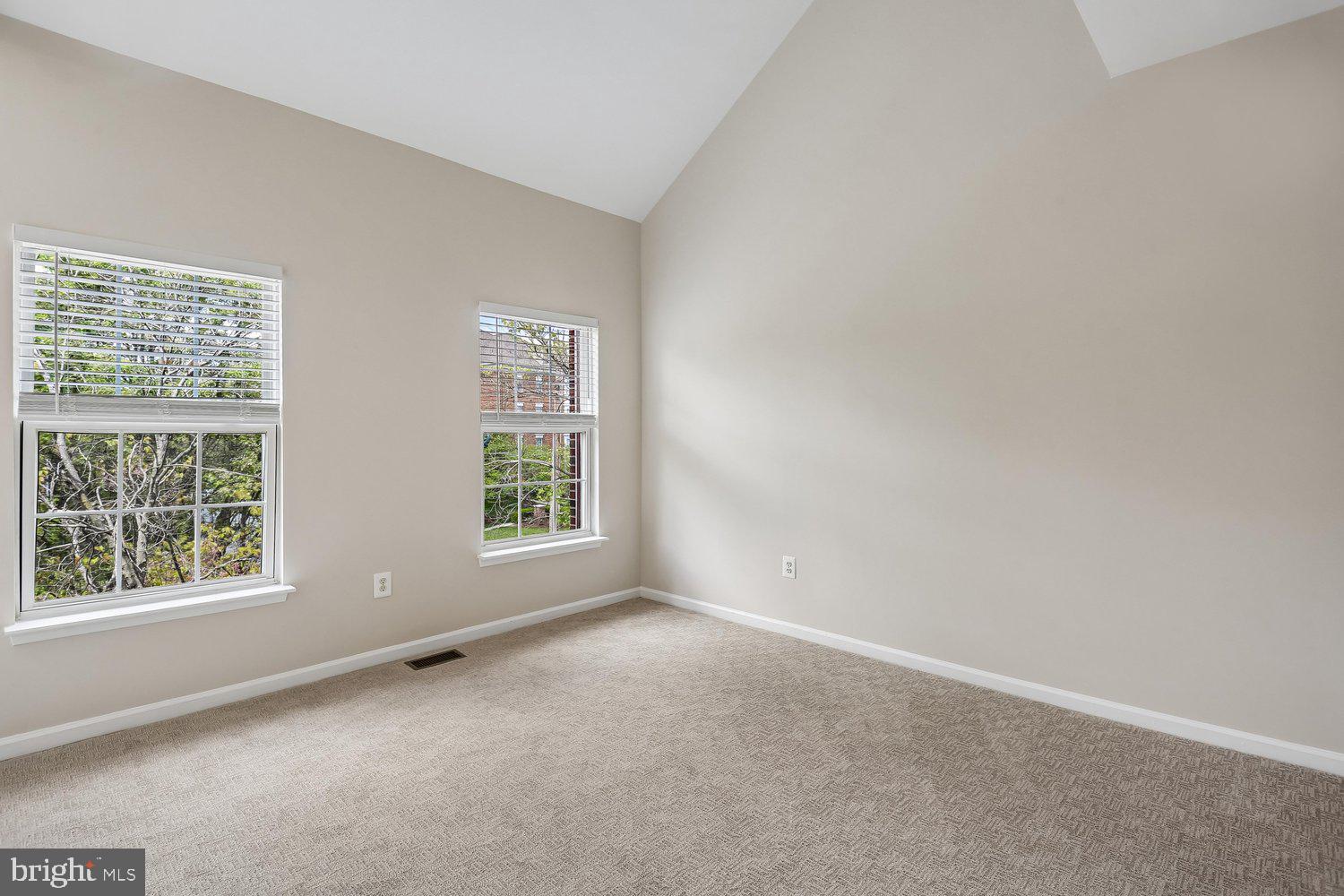 KING FARM - Residential