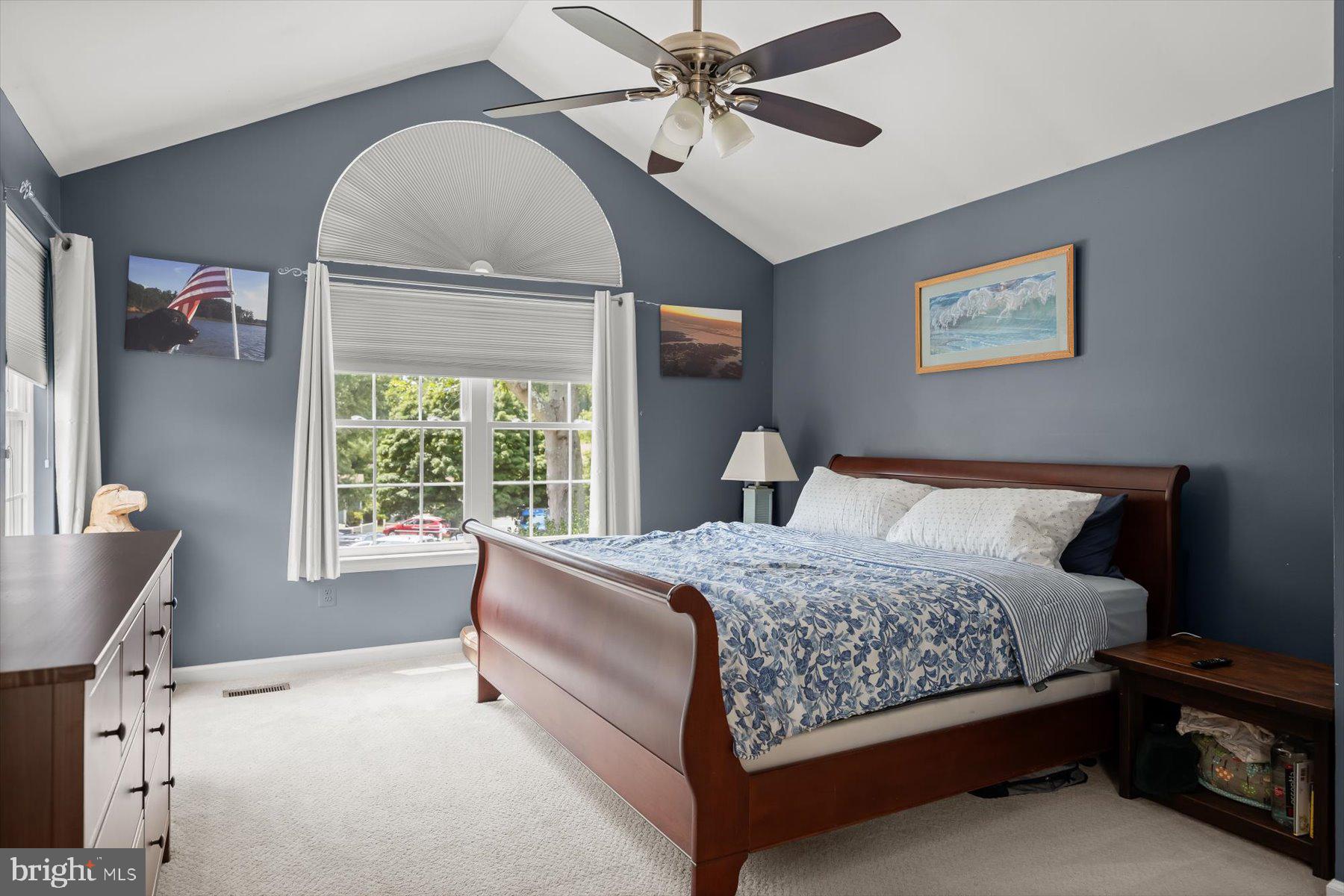 MARINERS POINT - Residential