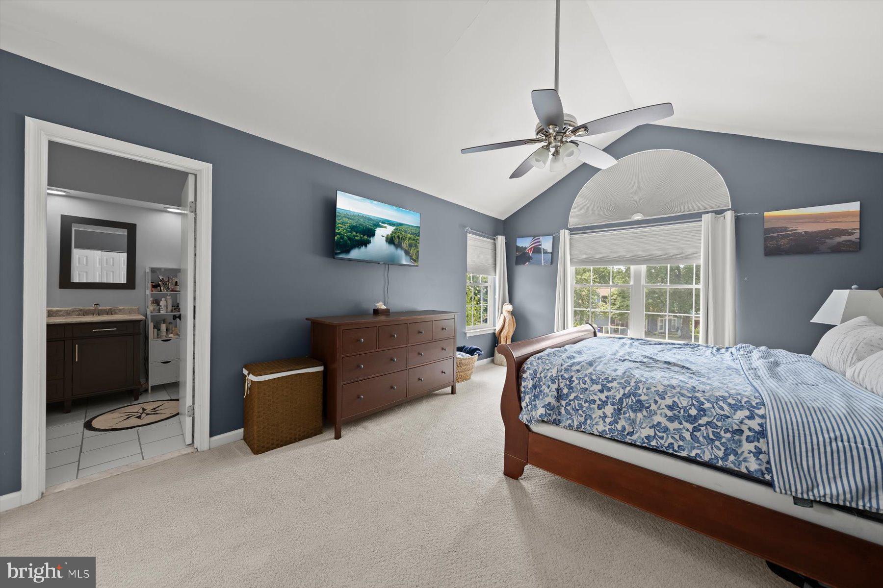 MARINERS POINT - Residential