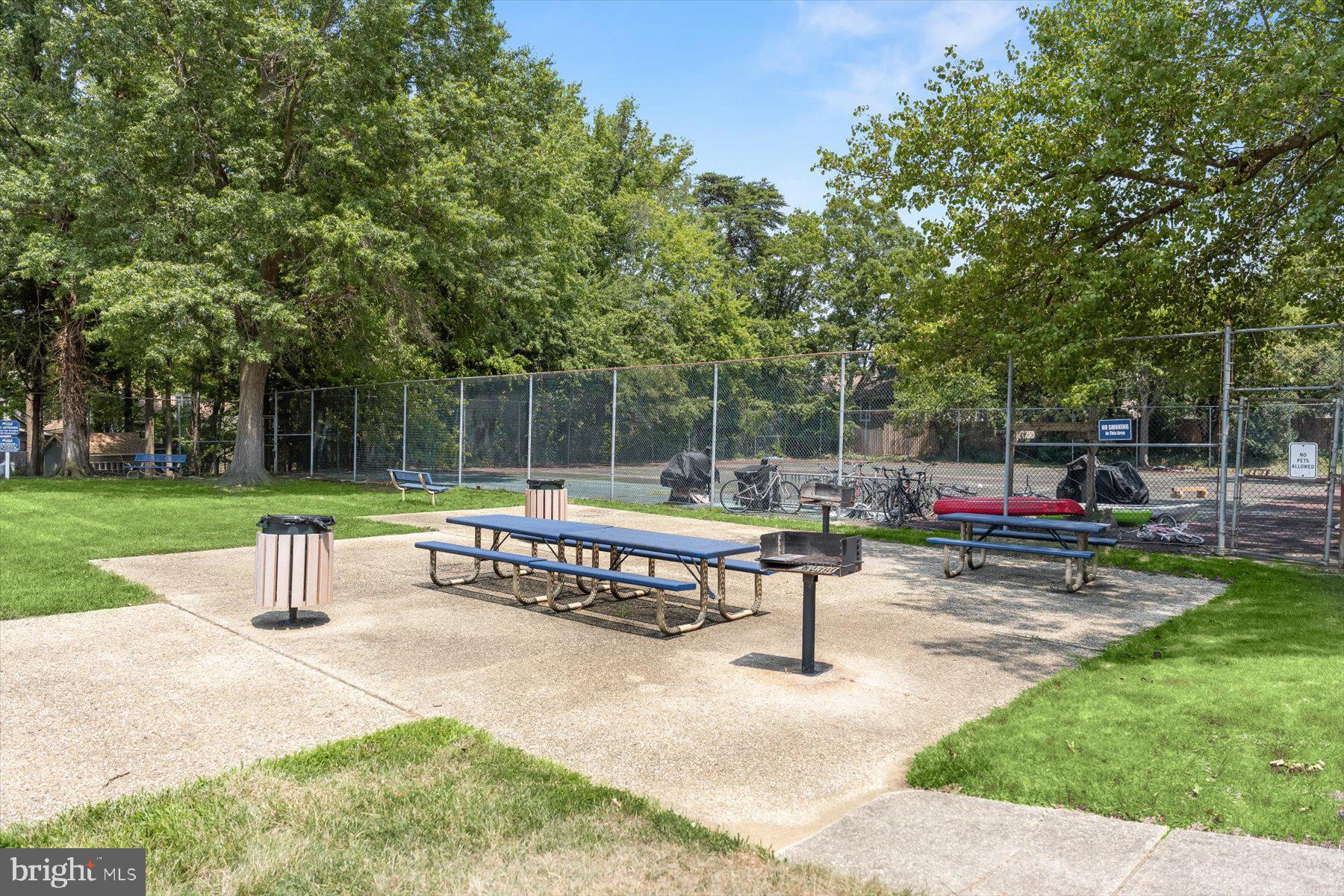 MARINERS POINT - Residential