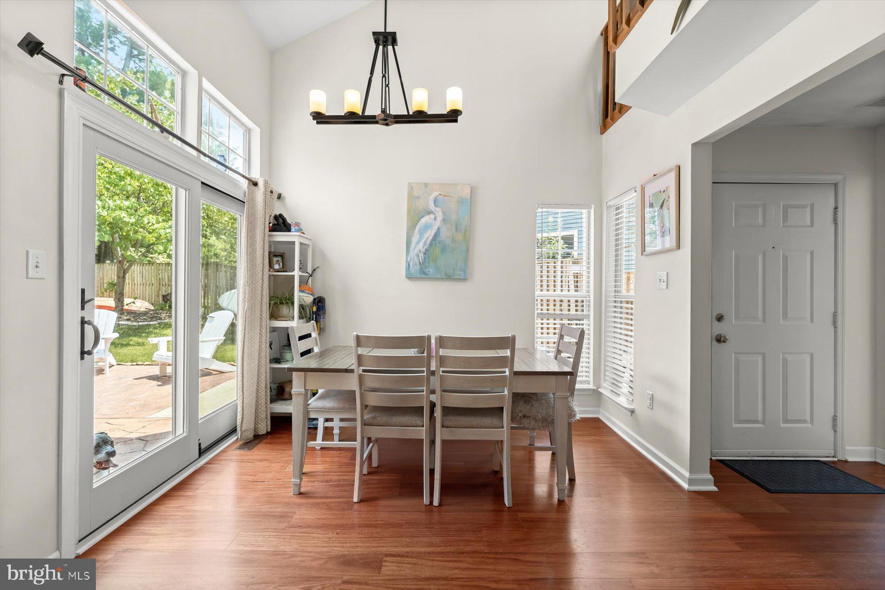 MARINERS POINT - Residential