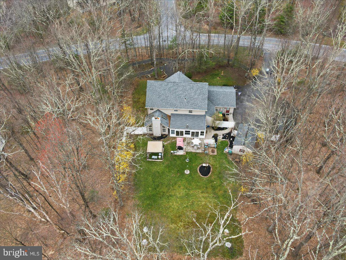 POCONO LAUREL LAKE - Residential