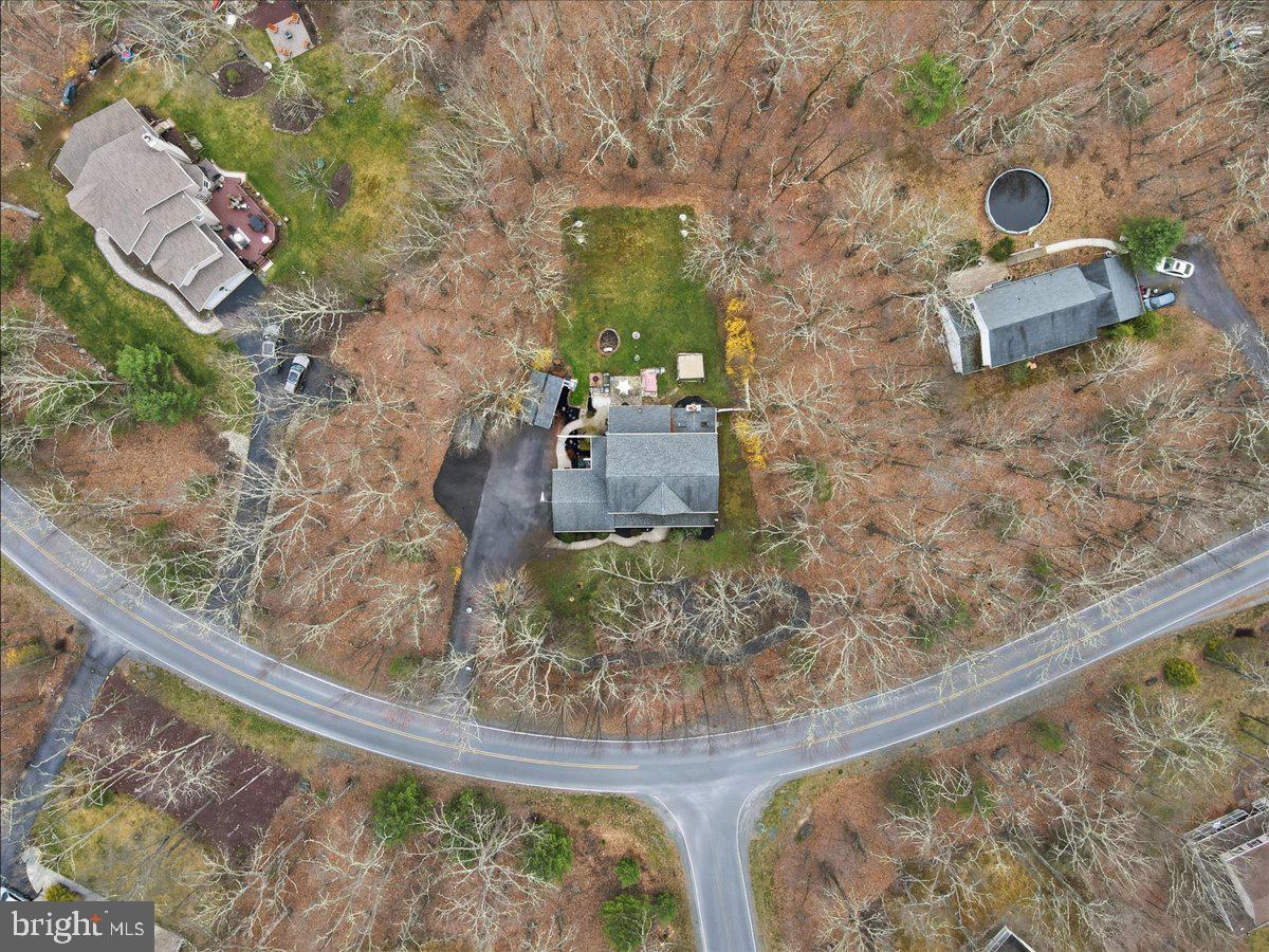 POCONO LAUREL LAKE - Residential