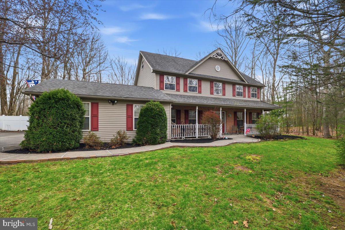 POCONO LAUREL LAKE - Residential