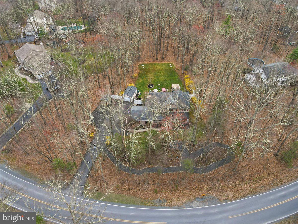 POCONO LAUREL LAKE - Residential