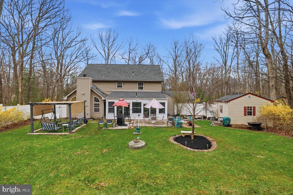 POCONO LAUREL LAKE - Residential