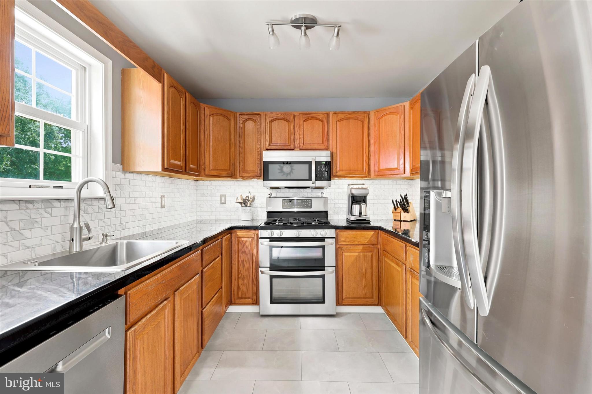 CONSHOHOCKEN - Residential
