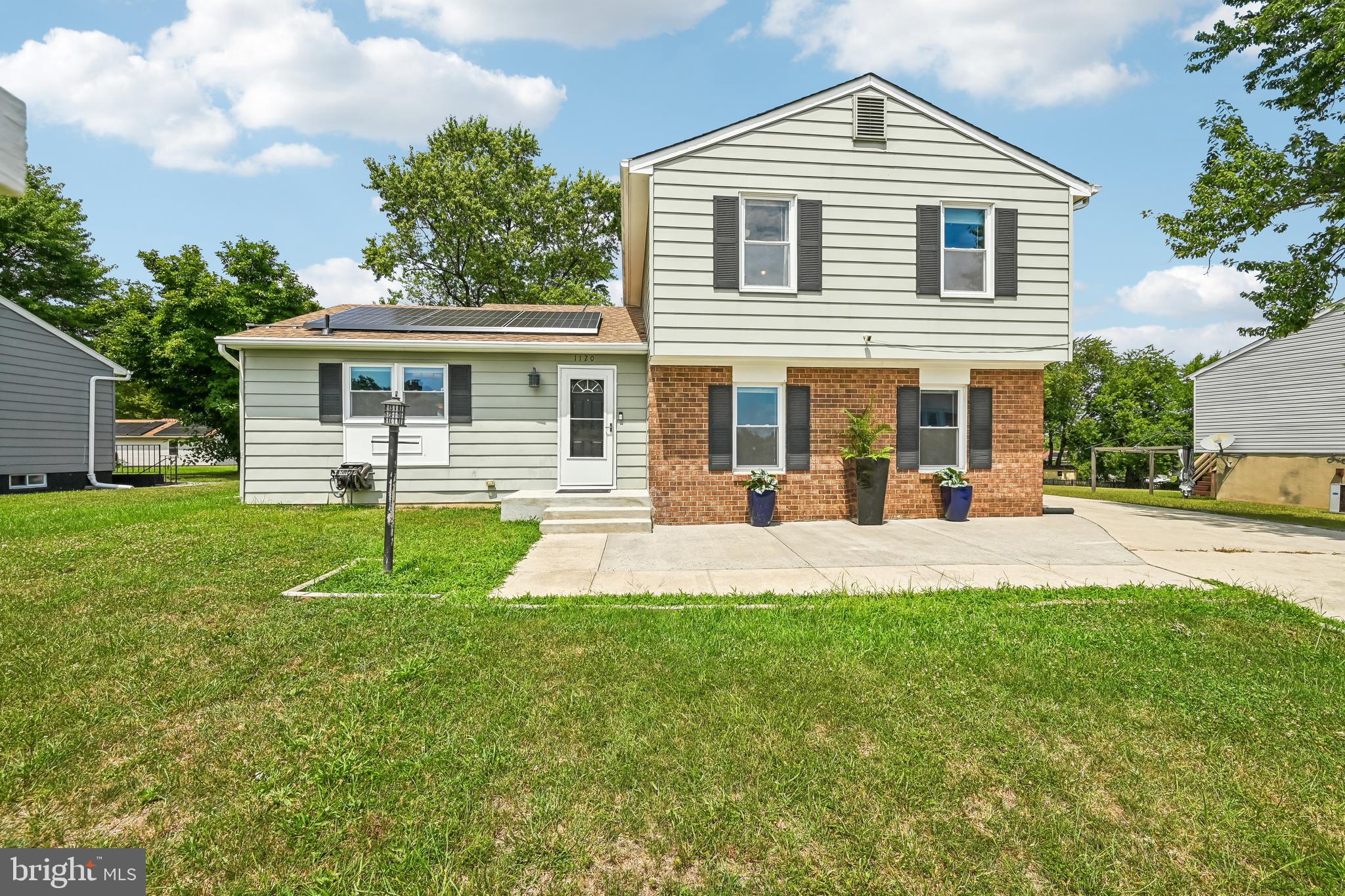 DISCOVERY ACRES - Residential
