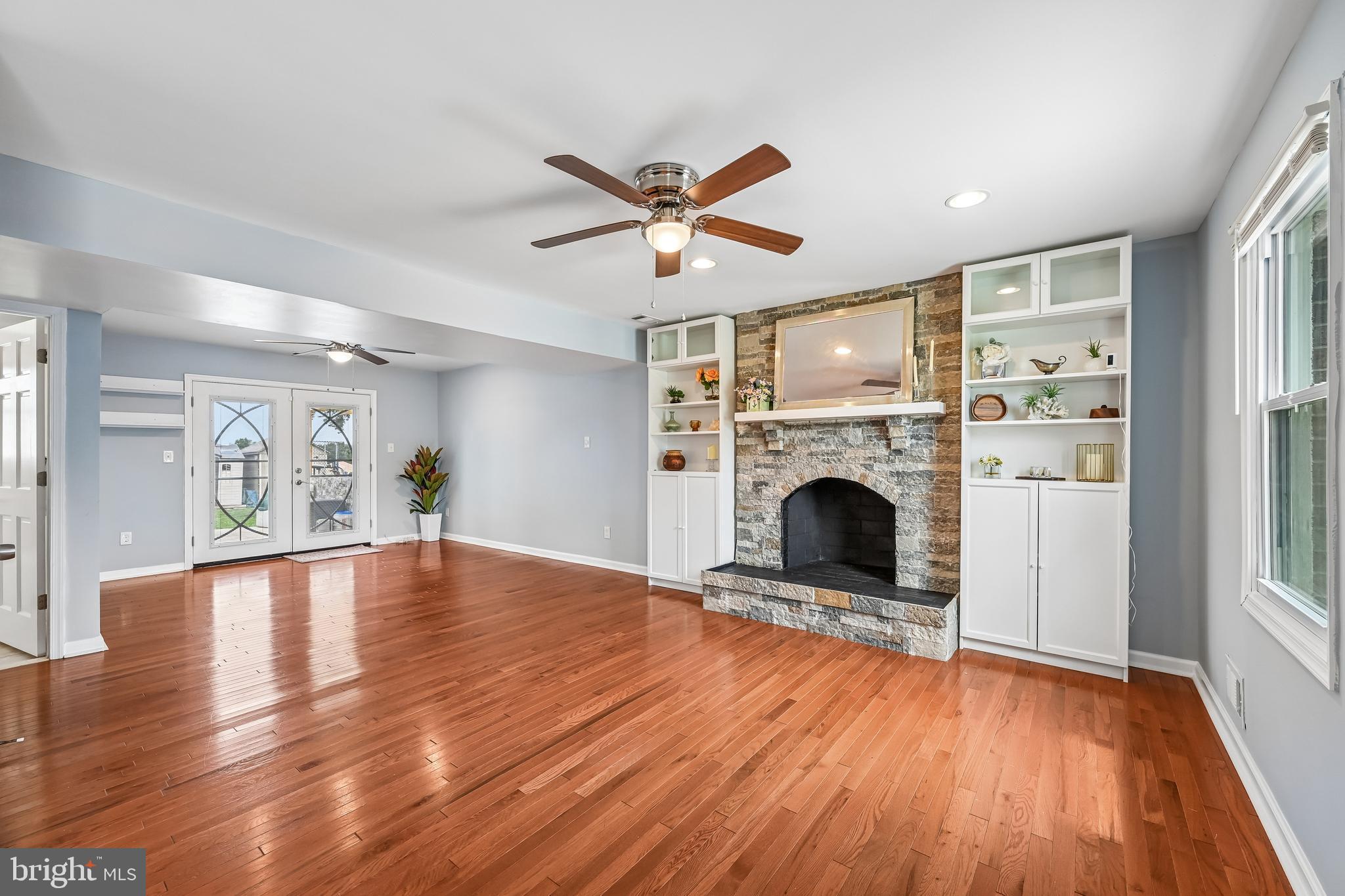 DISCOVERY ACRES - Residential
