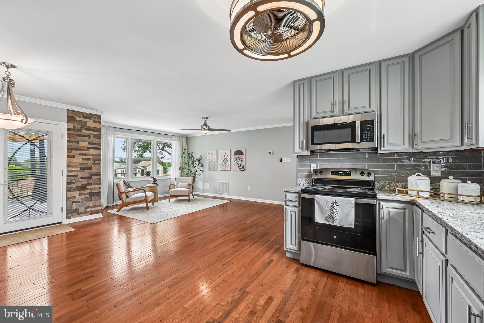 DISCOVERY ACRES - Residential