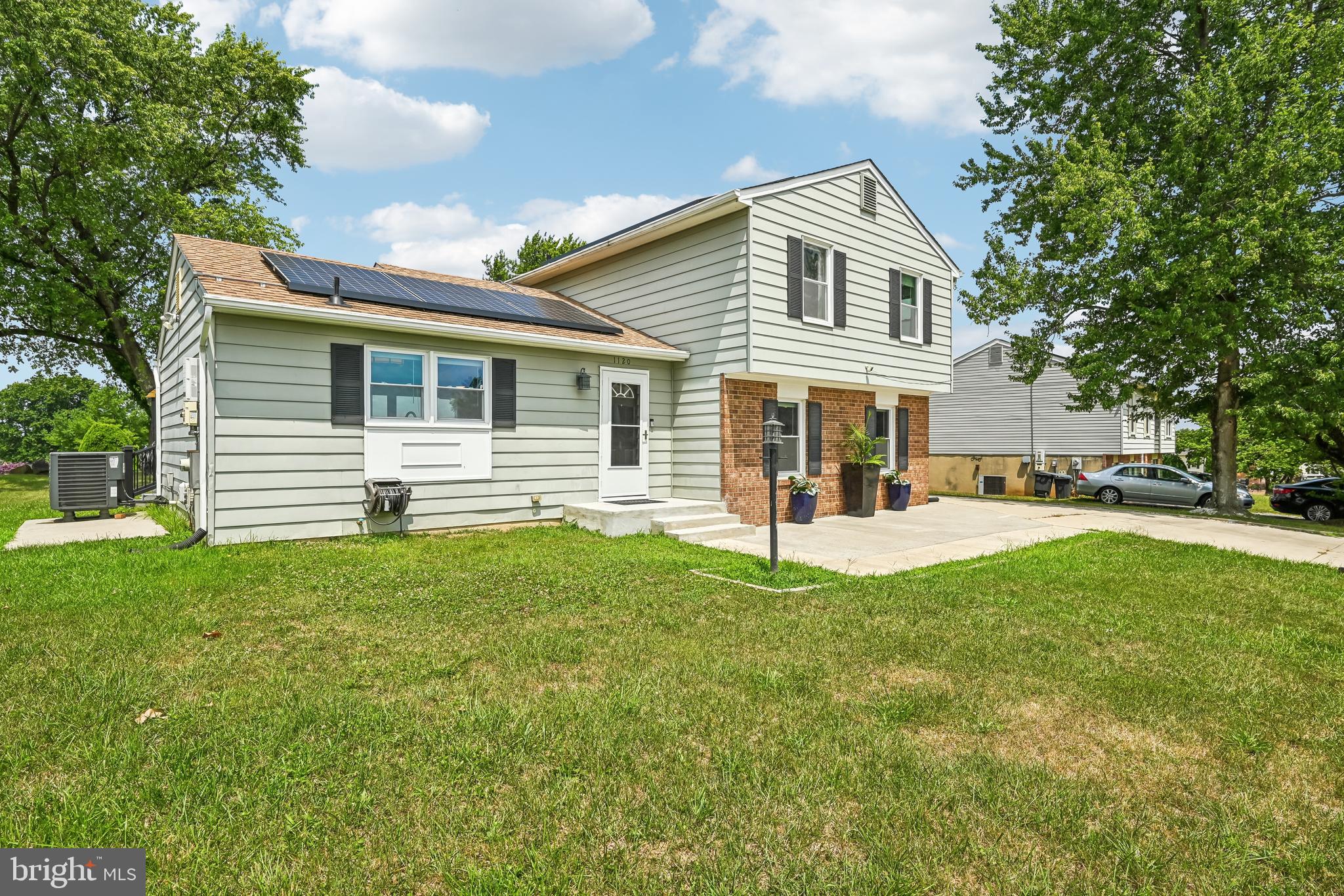 DISCOVERY ACRES - Residential
