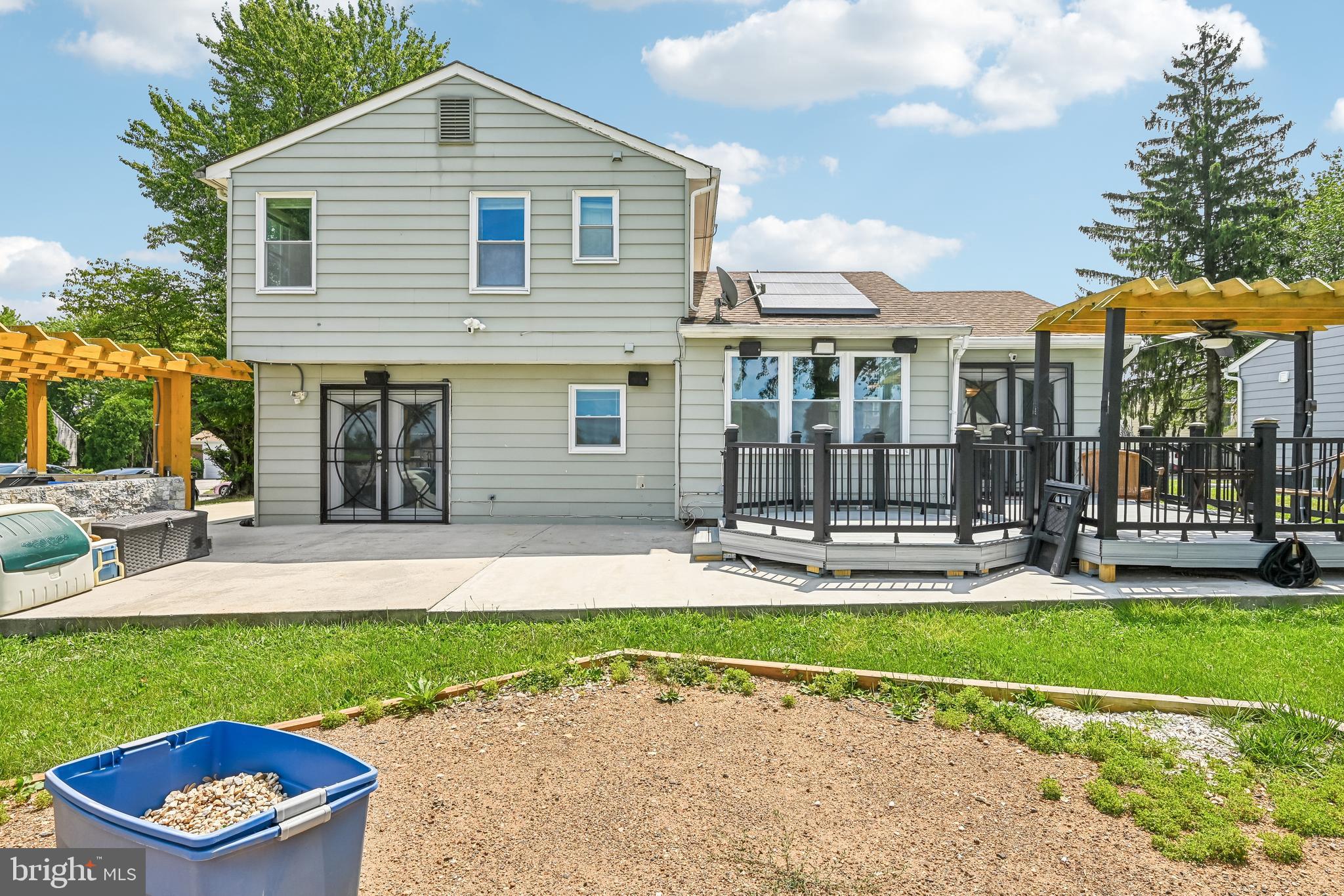 DISCOVERY ACRES - Residential