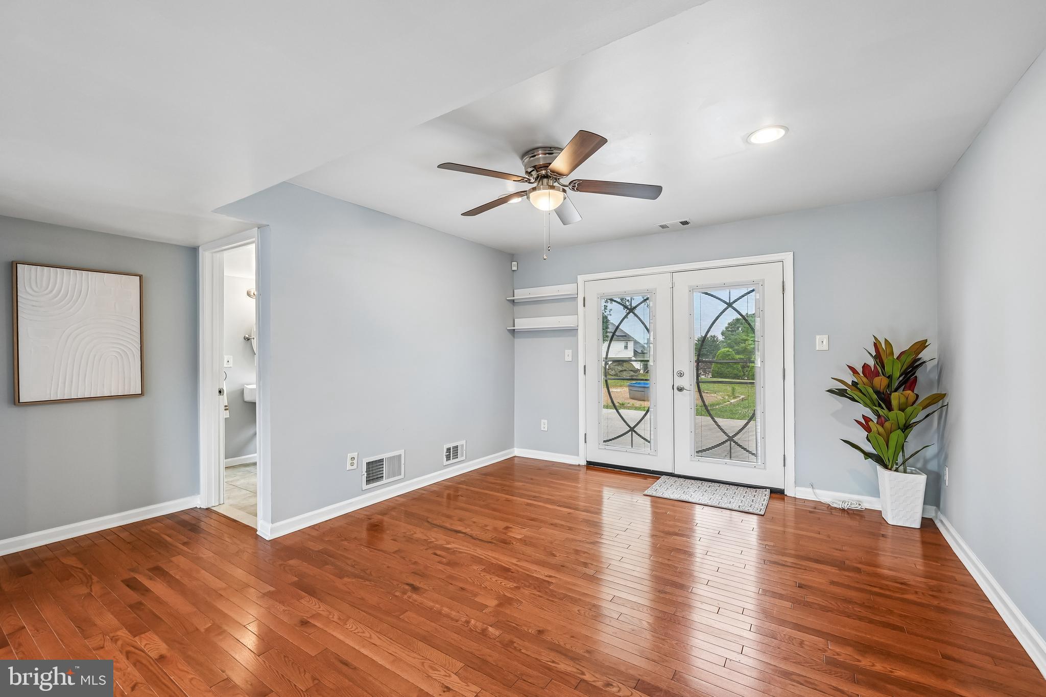 DISCOVERY ACRES - Residential
