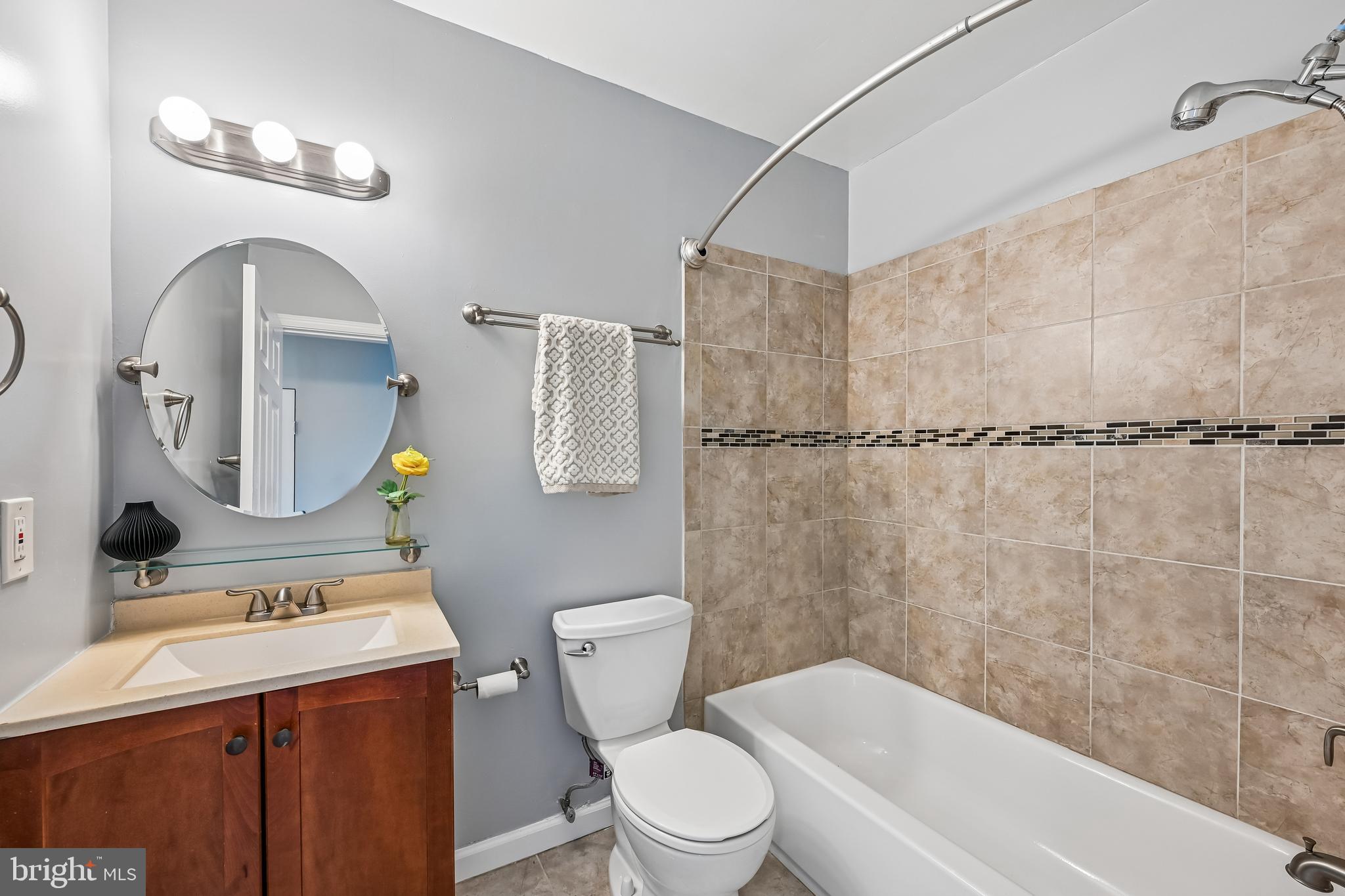DISCOVERY ACRES - Residential