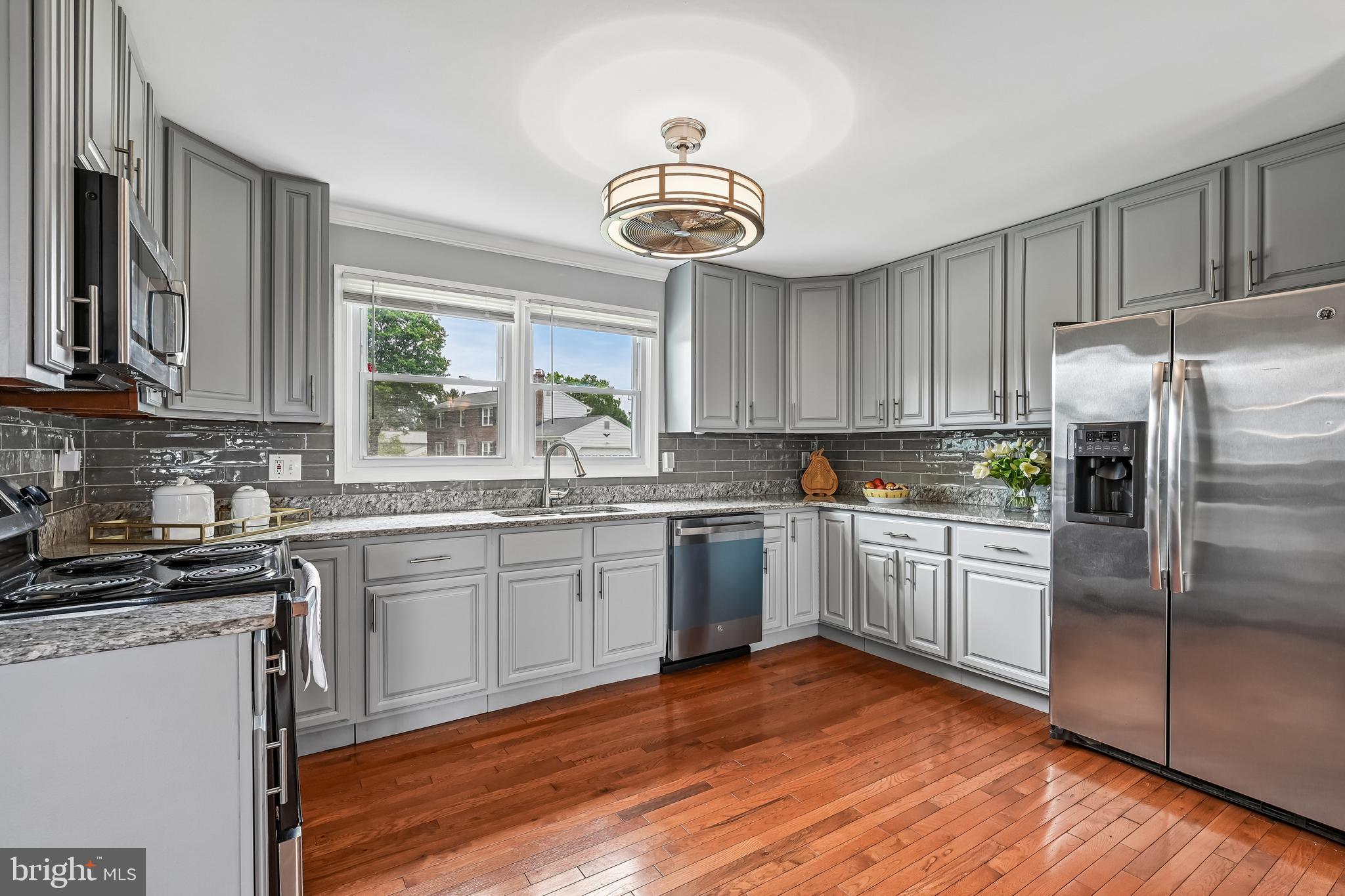 DISCOVERY ACRES - Residential