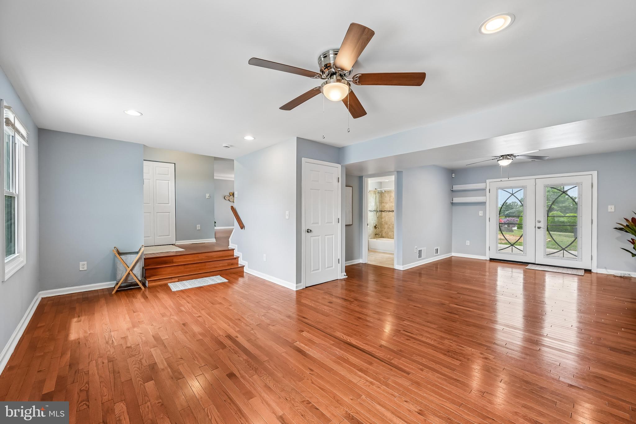DISCOVERY ACRES - Residential