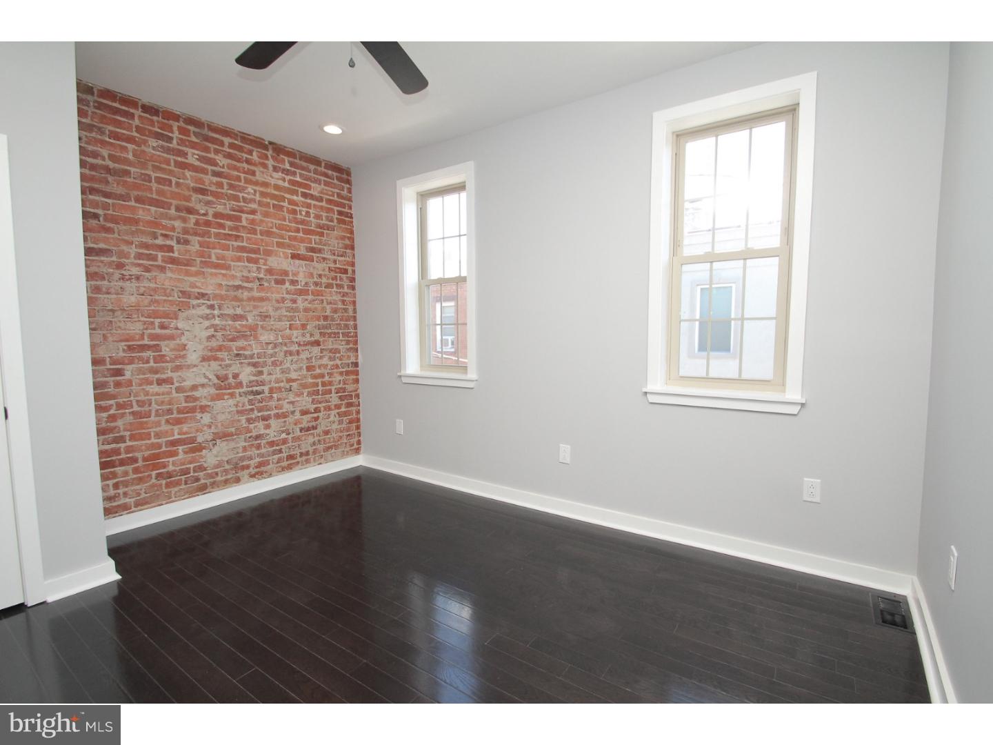 PORT RICHMOND - Residential