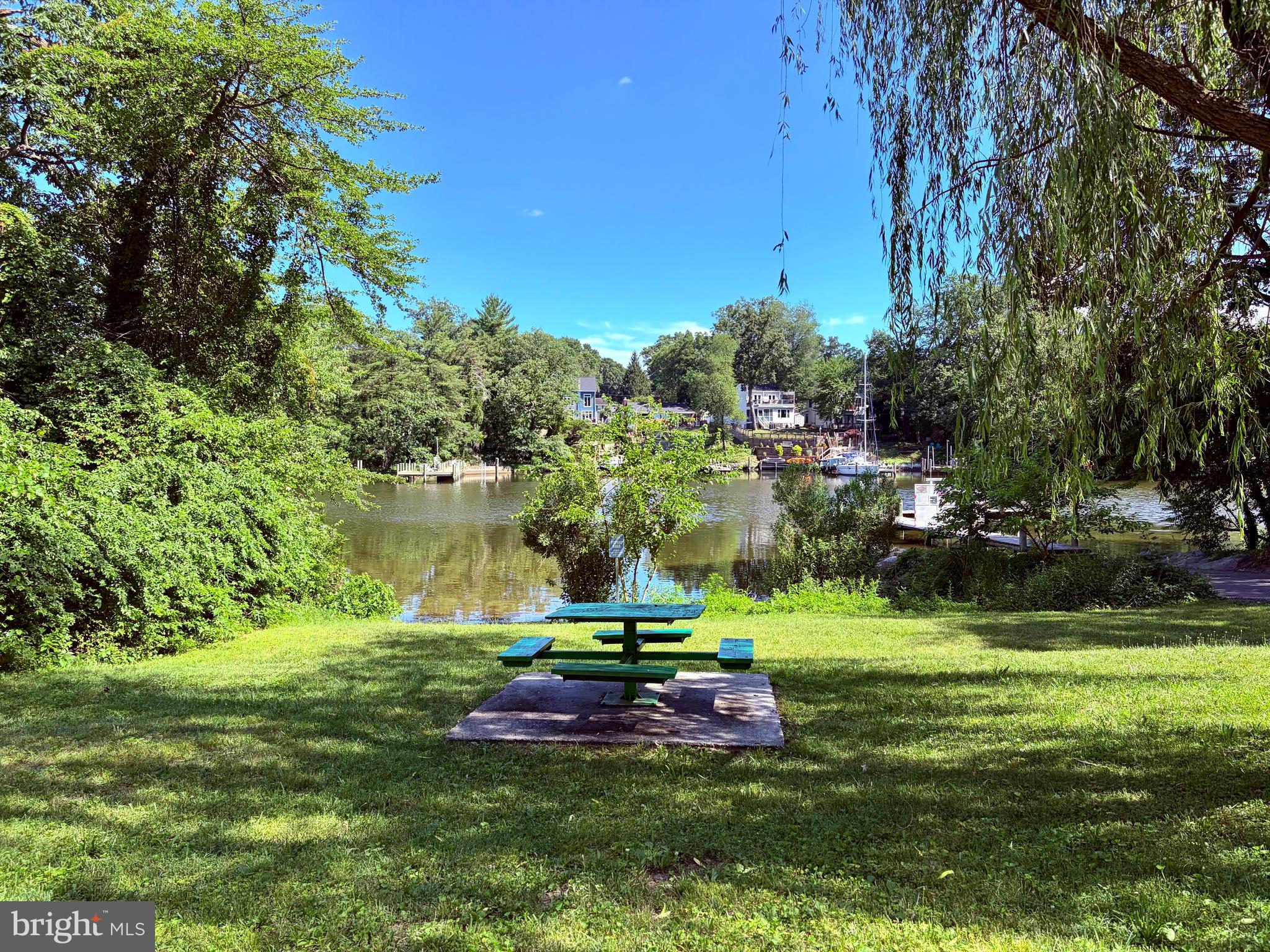 CHELSEA BEACH - Residential