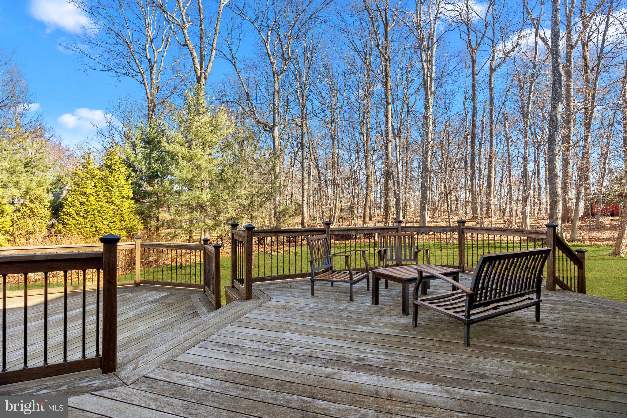 NEW HOPE HILLS - Residential