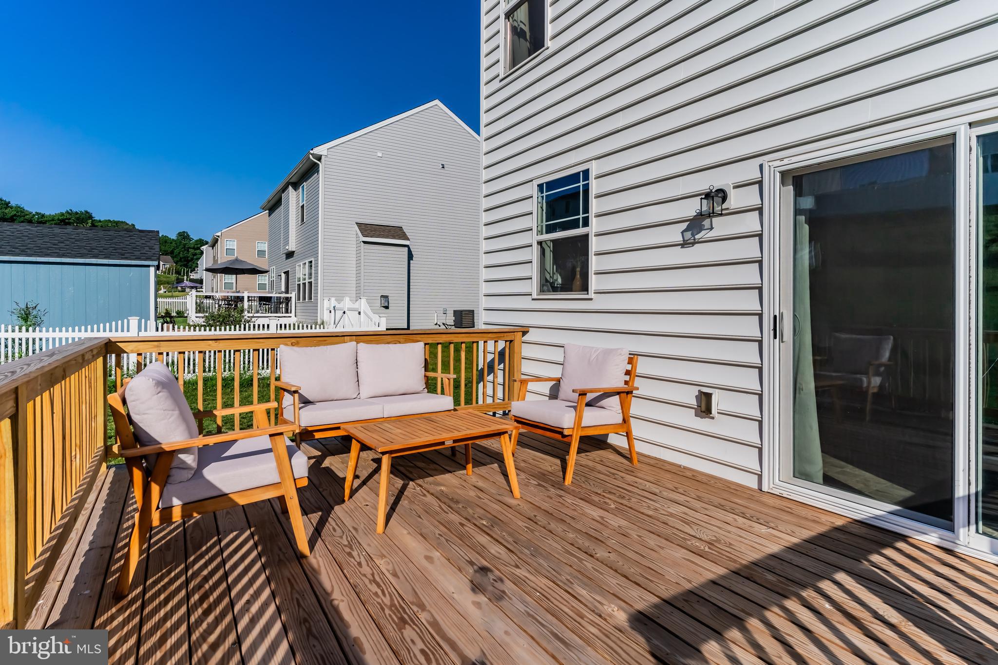 LEXINGTON ESTATES - Residential