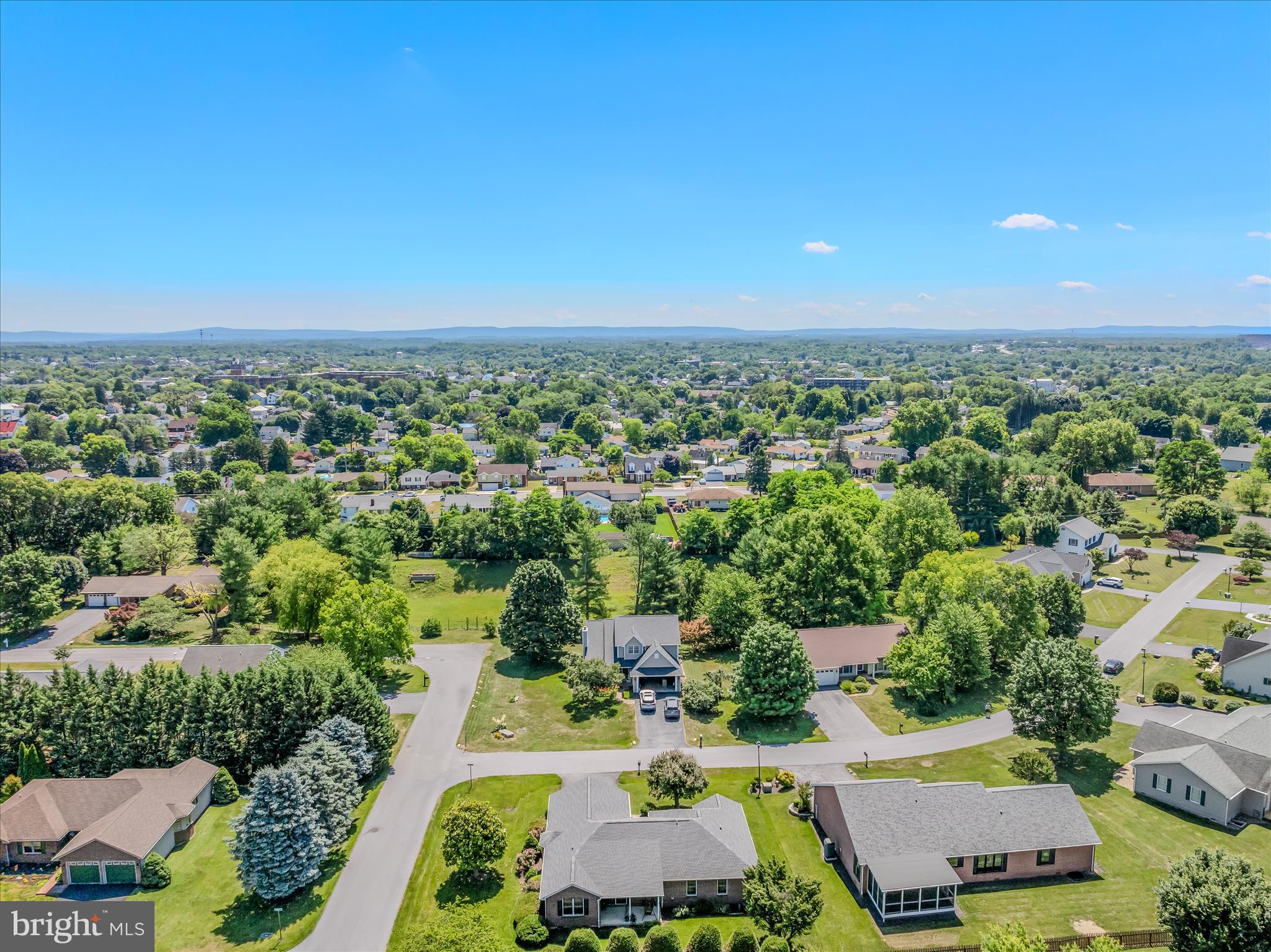 FOXCROFT MEADOWS - Residential