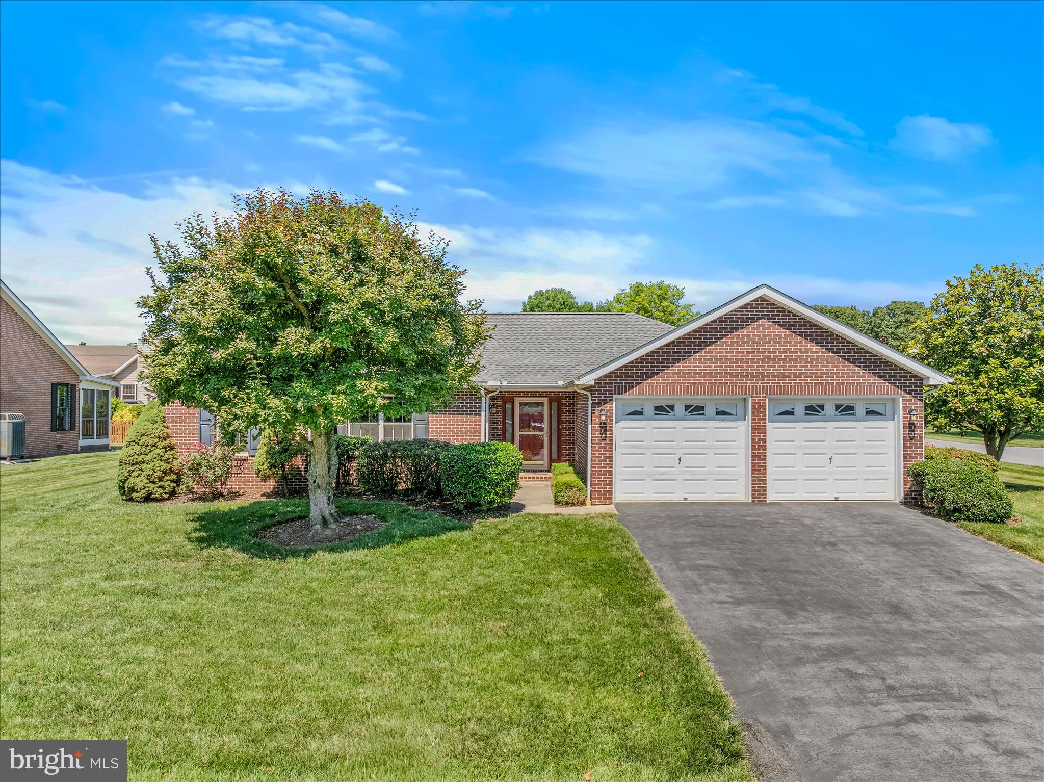 FOXCROFT MEADOWS - Residential