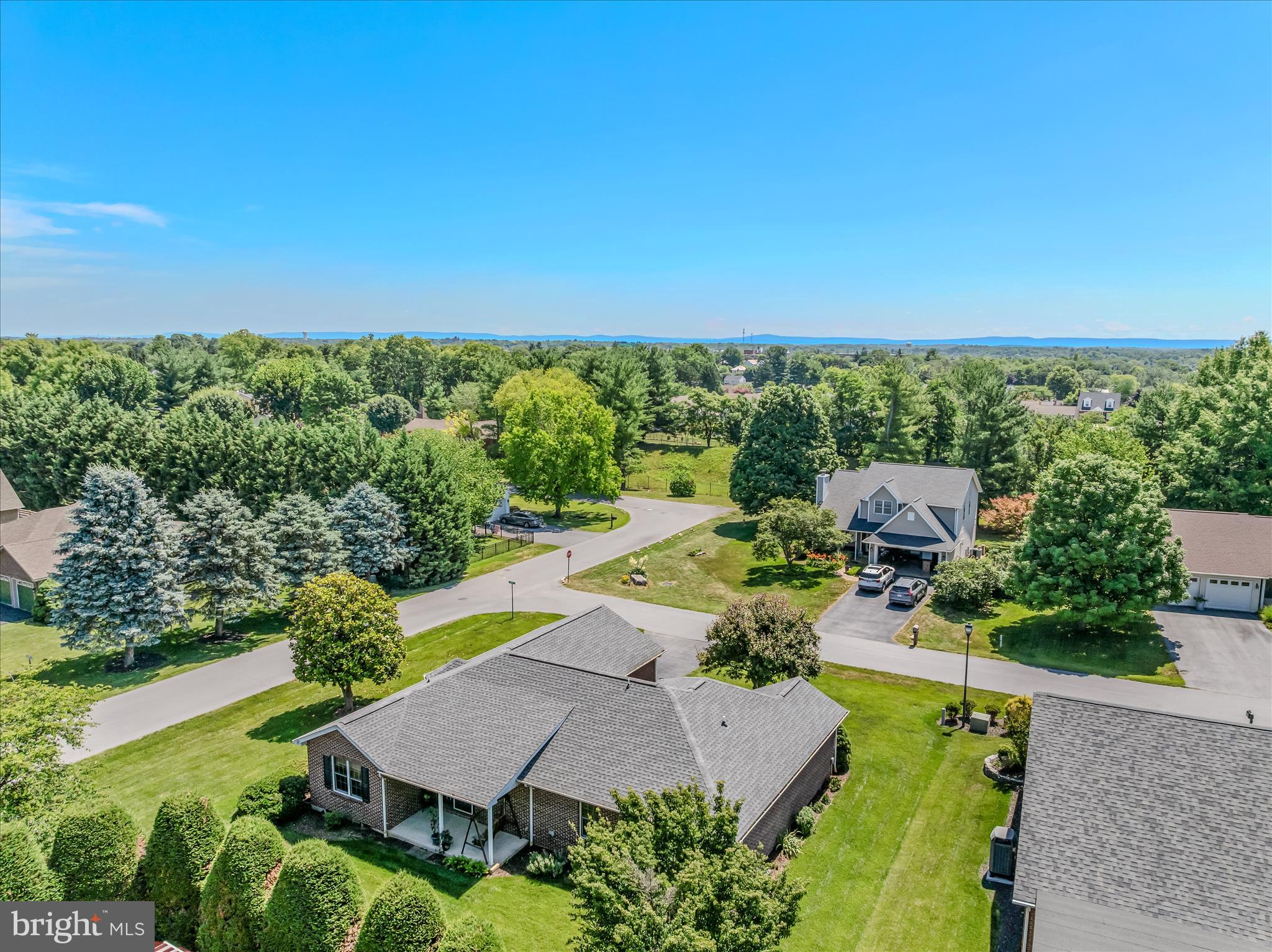 FOXCROFT MEADOWS - Residential