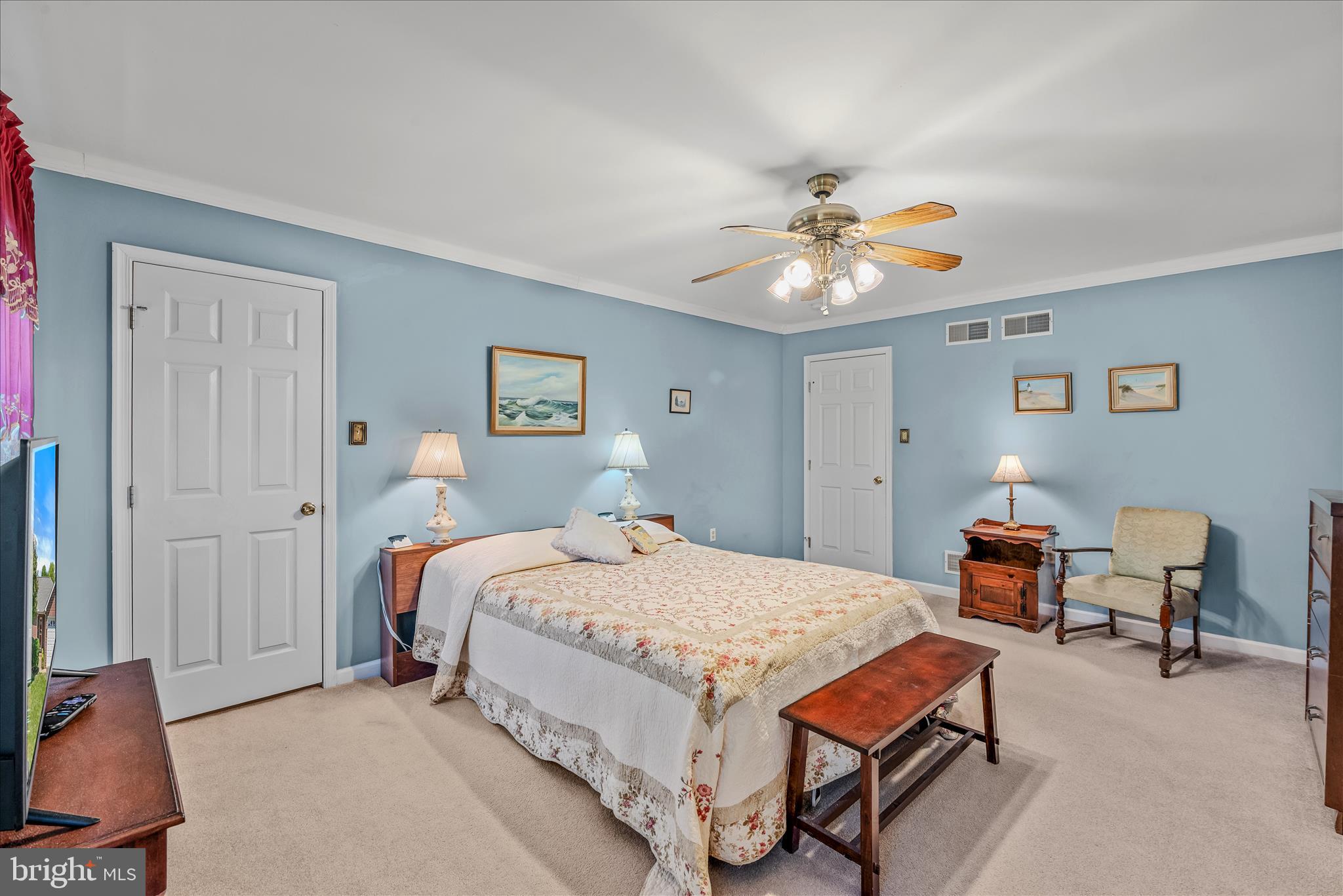 FOXCROFT MEADOWS - Residential