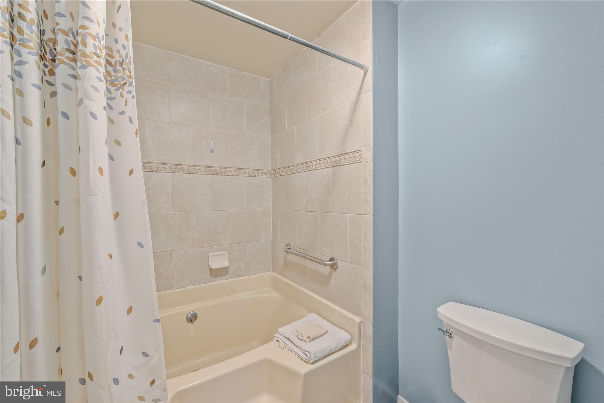 FOXCROFT MEADOWS - Residential