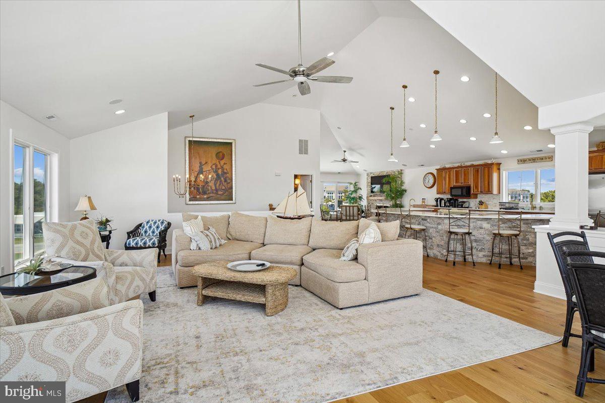 FENWICK ACRES - Residential
