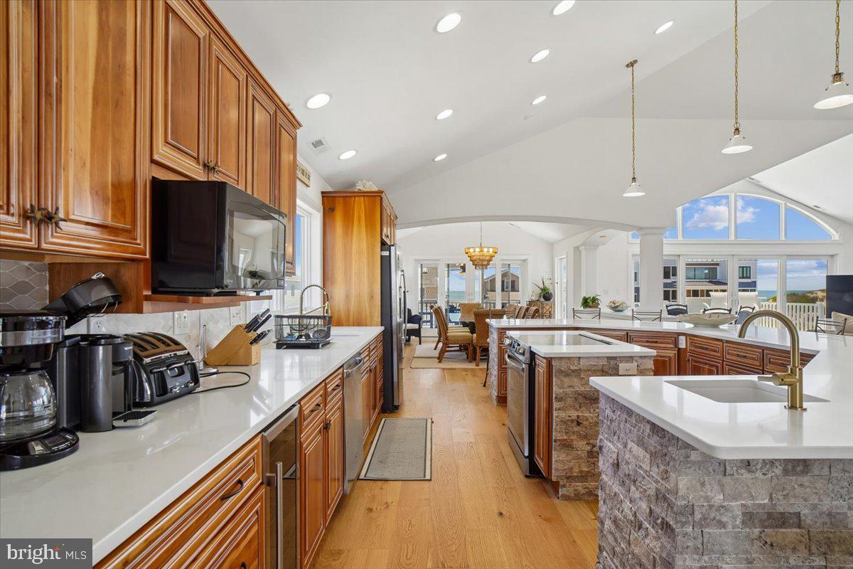 FENWICK ACRES - Residential