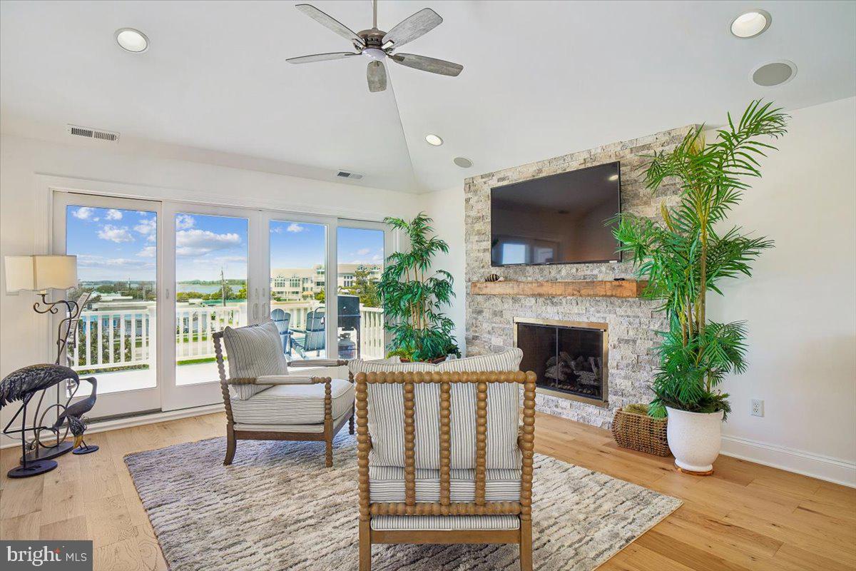 FENWICK ACRES - Residential
