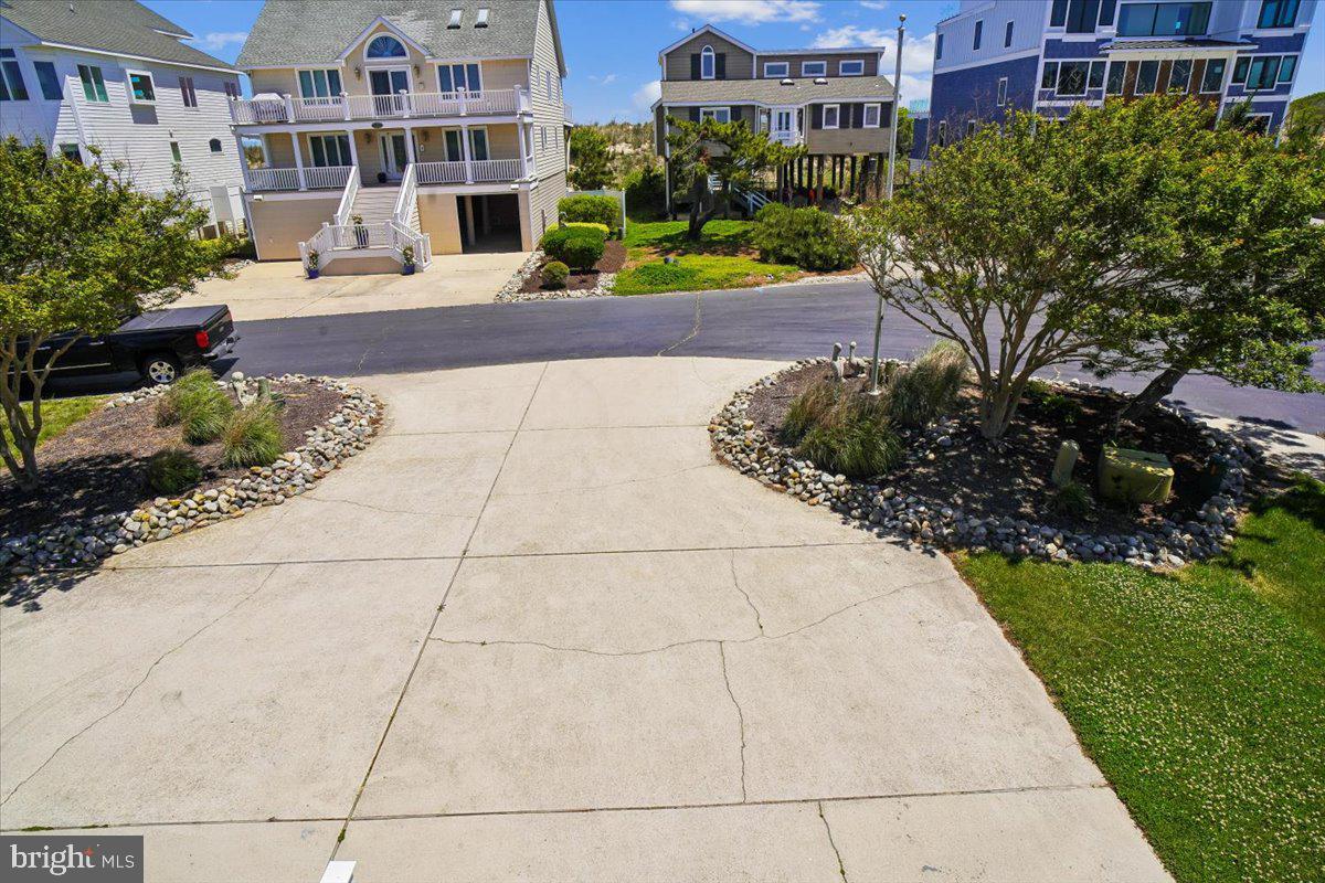 FENWICK ACRES - Residential