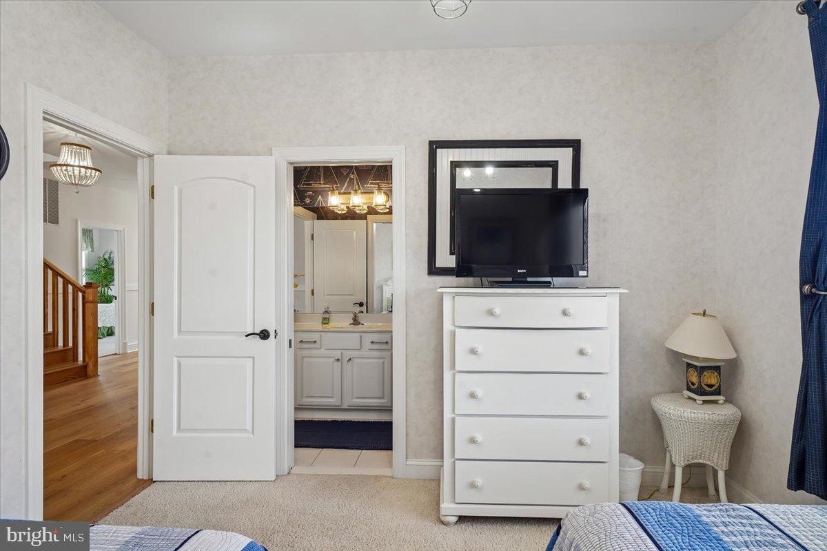 FENWICK ACRES - Residential