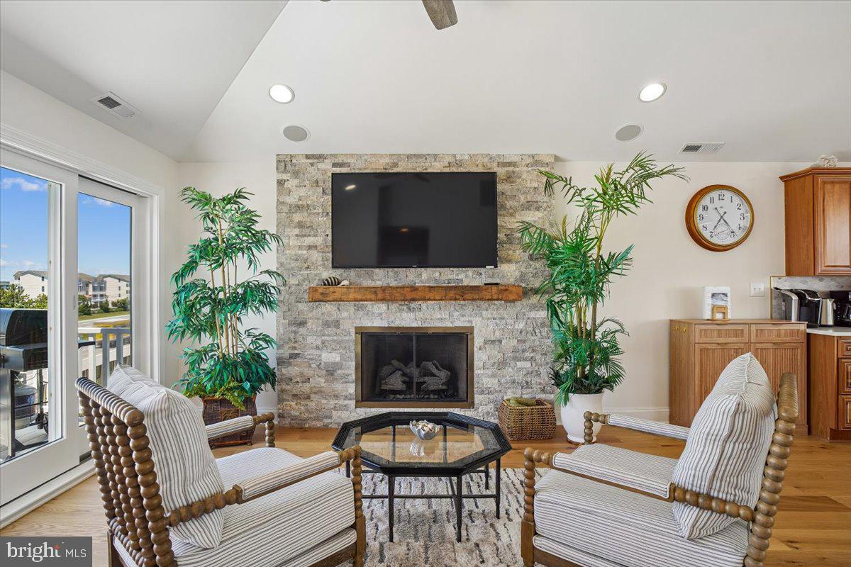 FENWICK ACRES - Residential