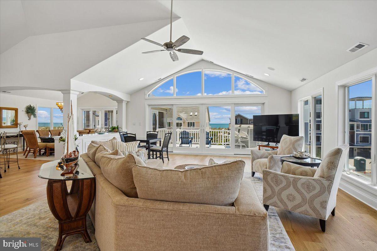 FENWICK ACRES - Residential