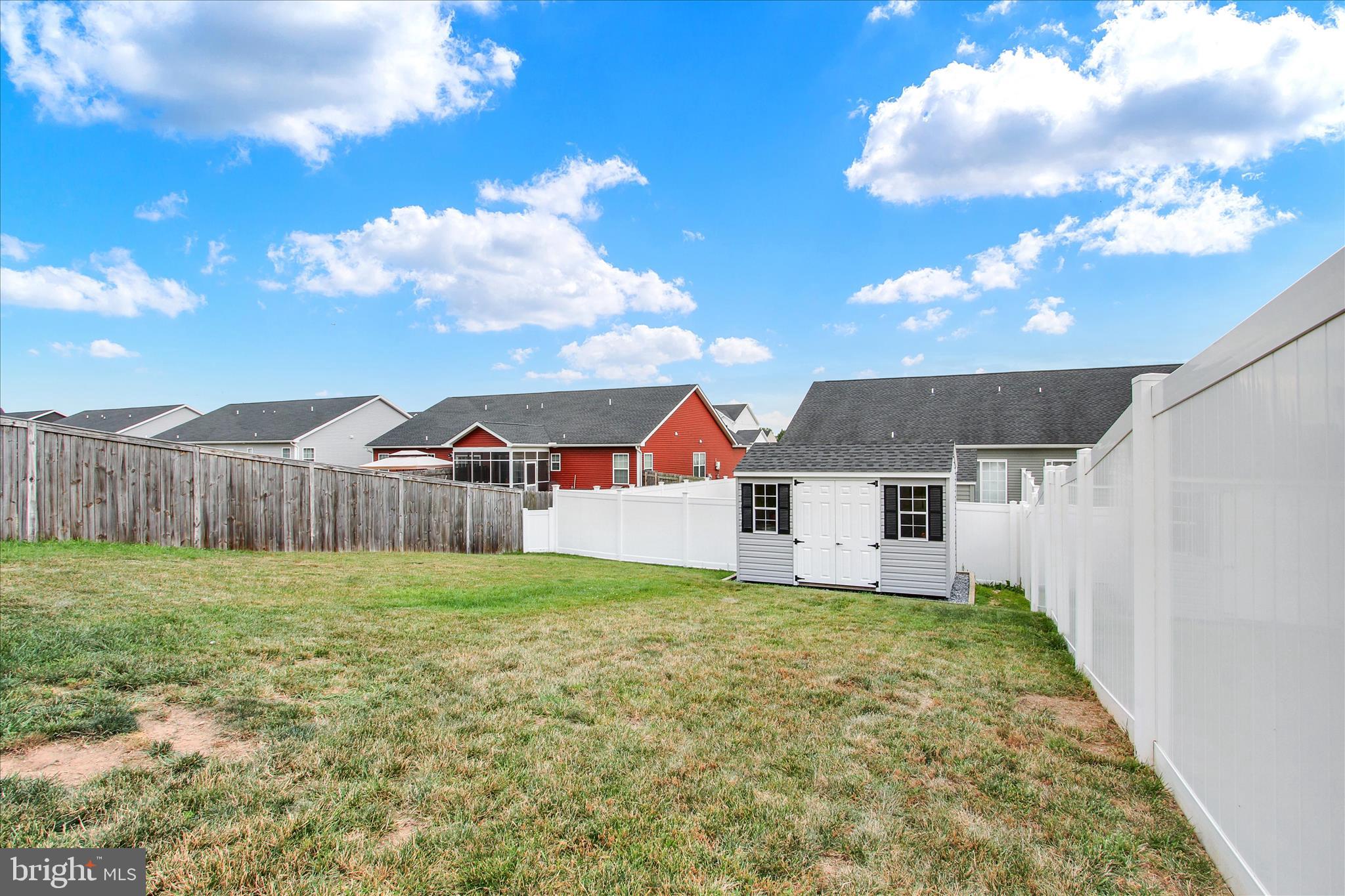 CHAPEL RIDGE - Residential