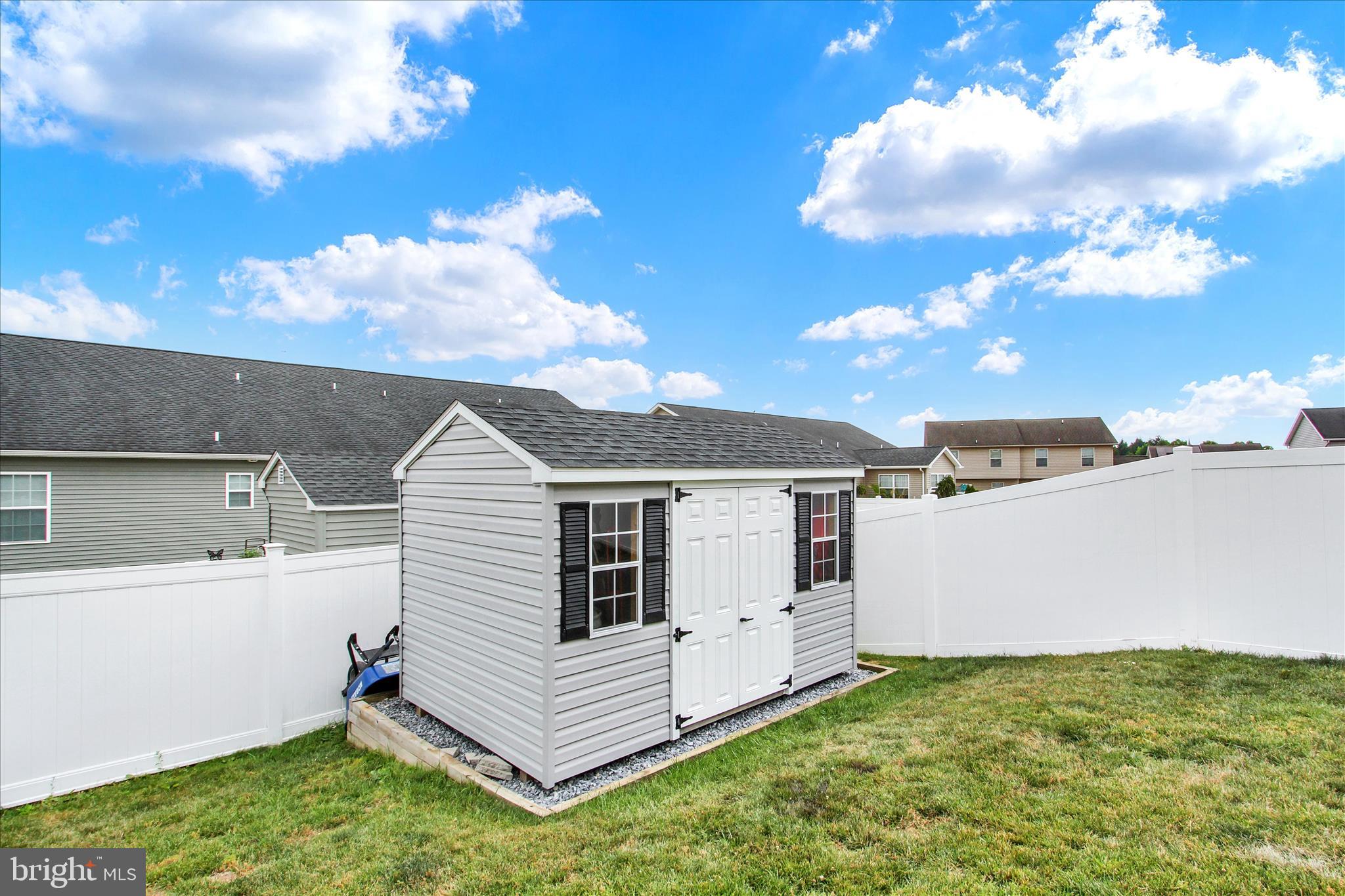 CHAPEL RIDGE - Residential