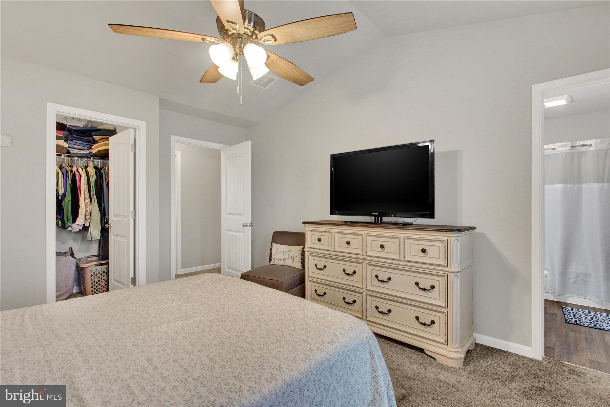 CHAPEL RIDGE - Residential